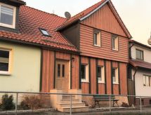 Authentiek vakwerkhuis met 3 badkamers, tuin & haard in Benneckenstein - thumbnail 1