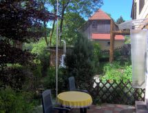 Ruhiggelegene Wohnung mit Garten und Terrasse