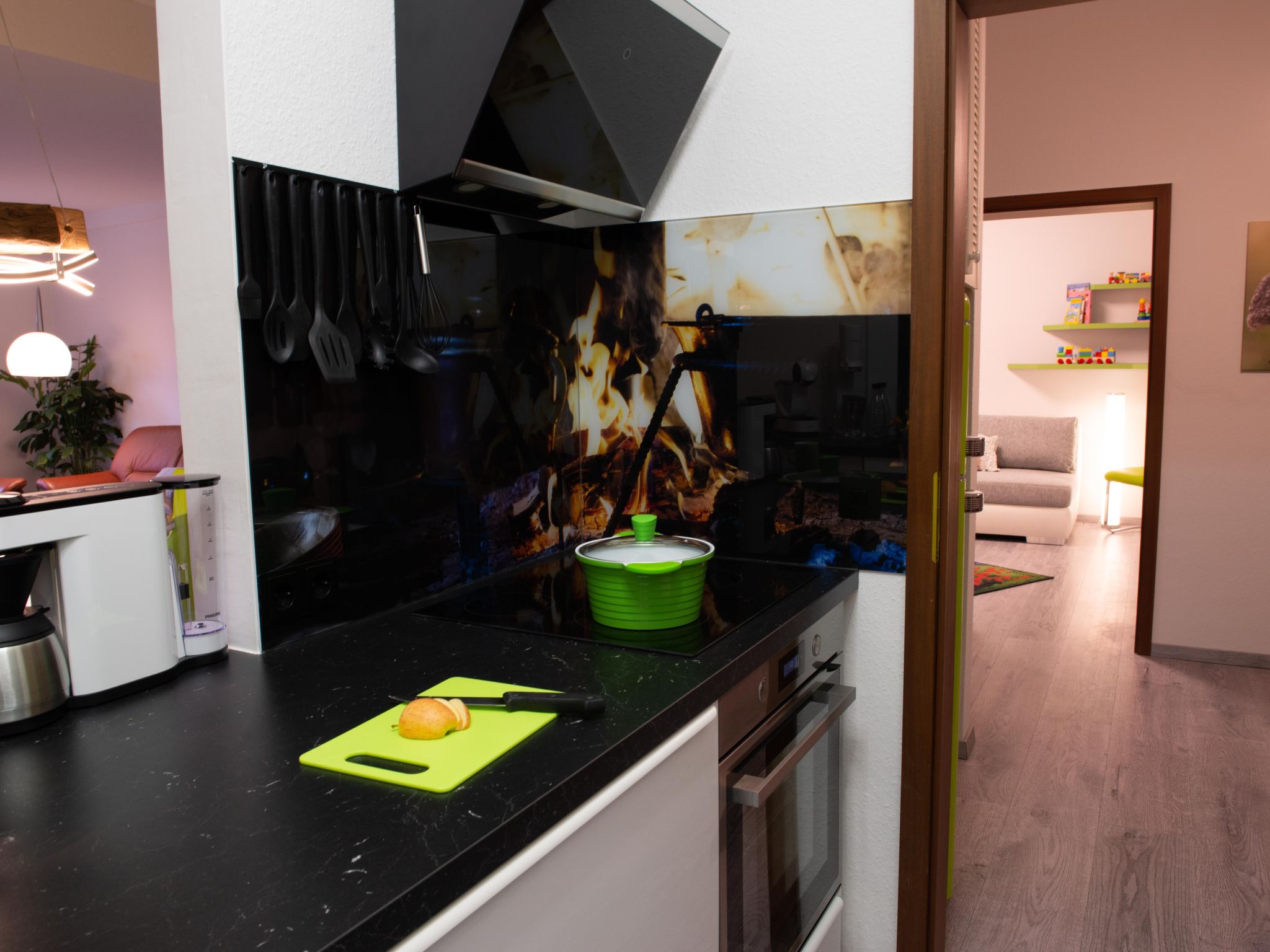 Die Käuzchenkuhle-Drinnen