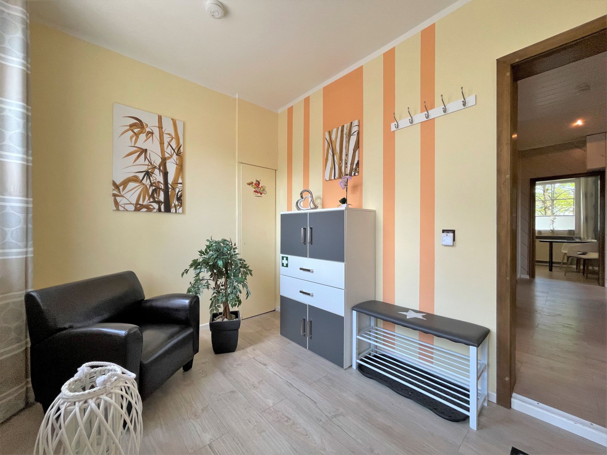 Modernes, gemütliches Ferienhaus mit Terrasse und Garten-Drinnen