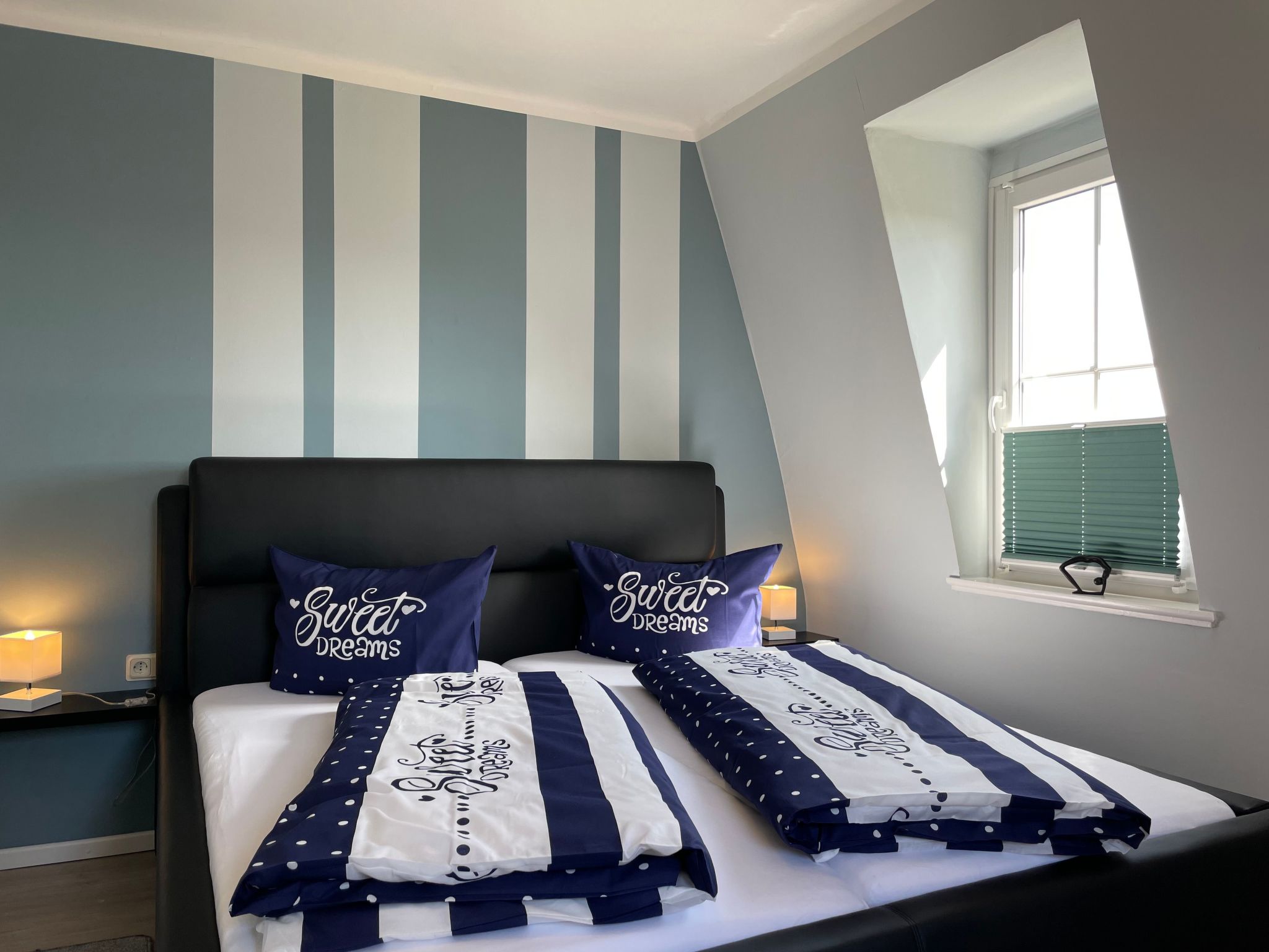 Modernes, gemütliches Ferienhaus mit Terrasse und Garten-Drinnen