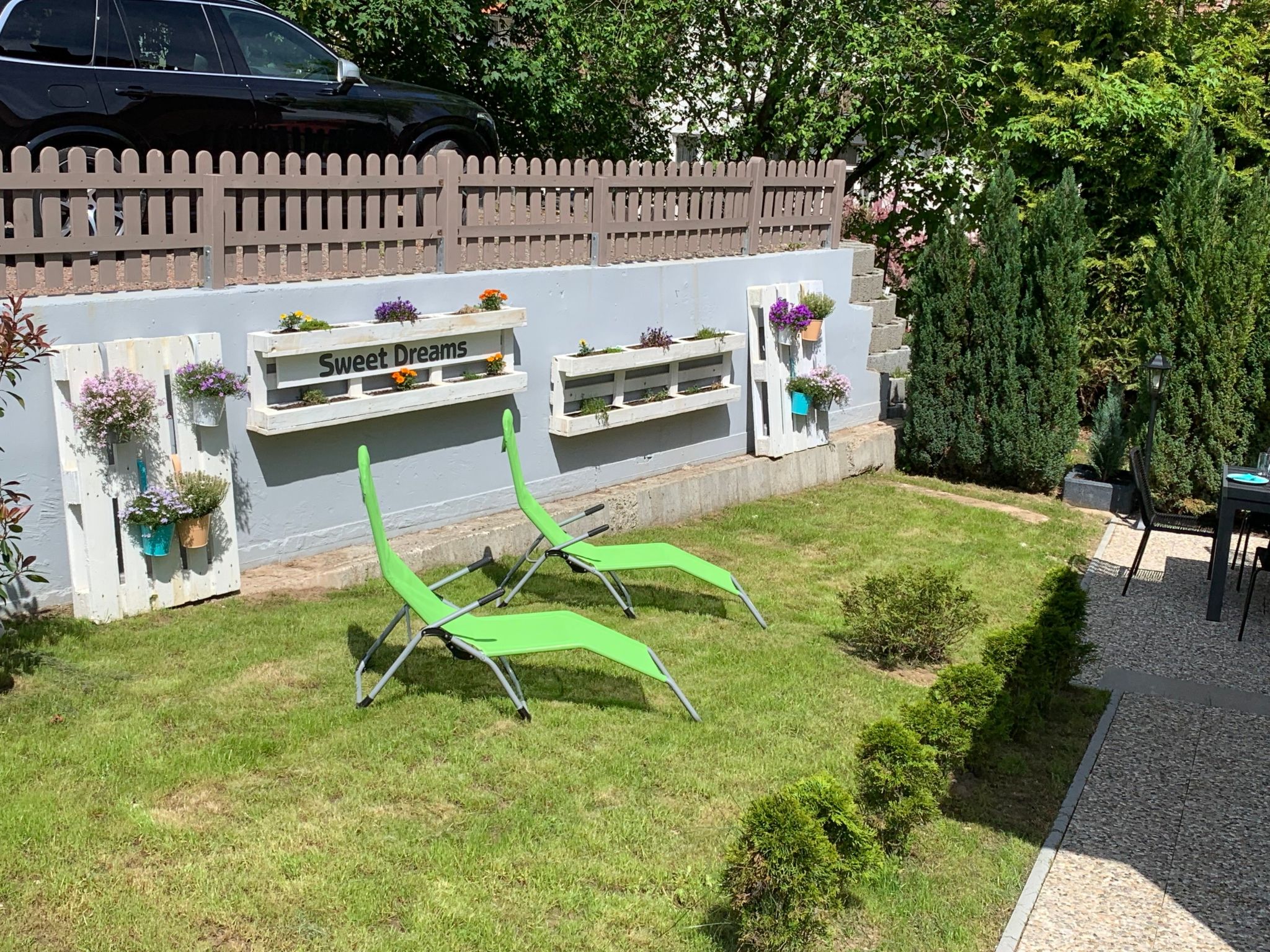 Modernes, gemütliches Ferienhaus mit Terrasse und Garten-Drinnen