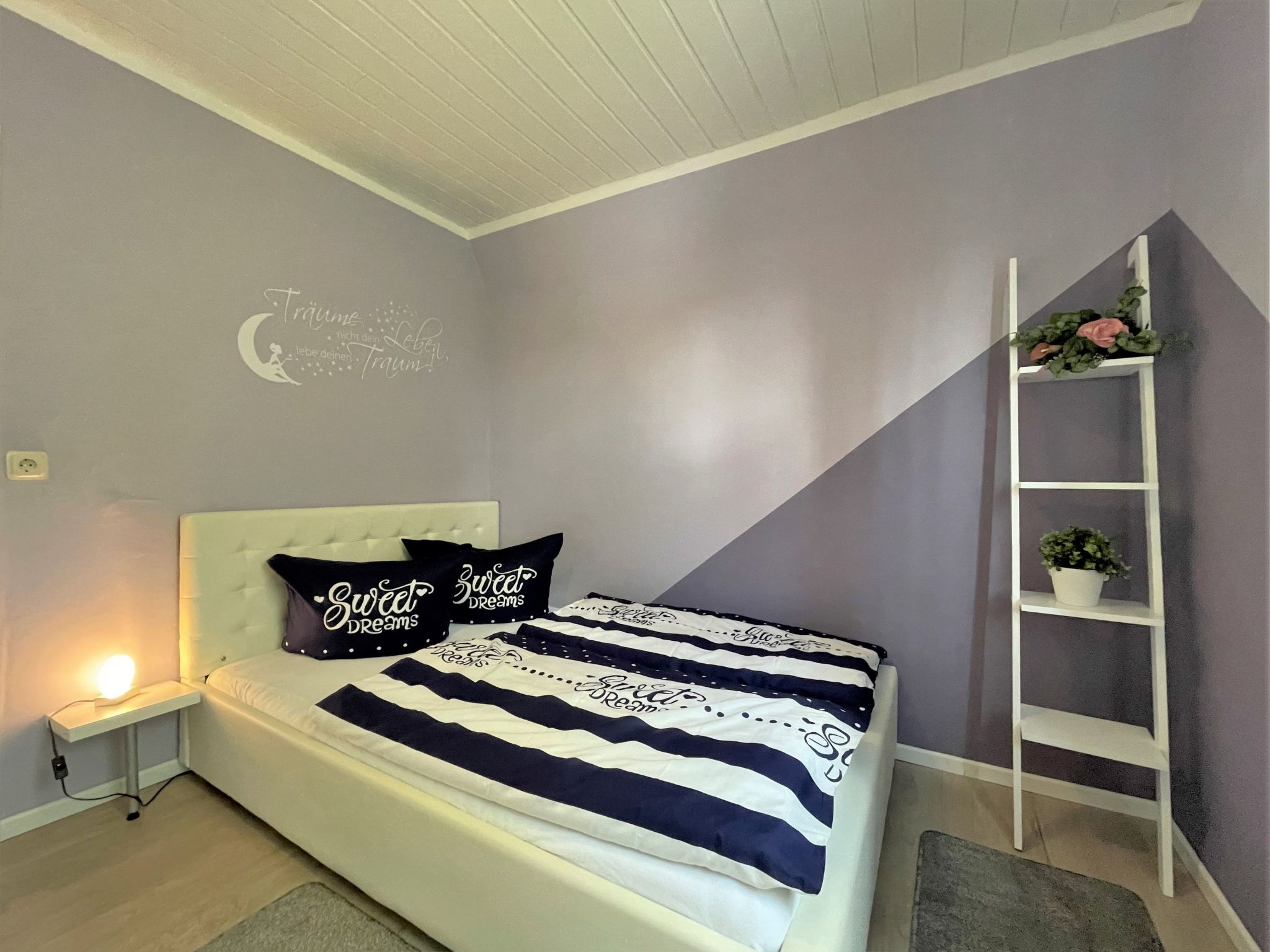 Modernes, gemütliches Ferienhaus mit Terrasse und Garten-Drinnen