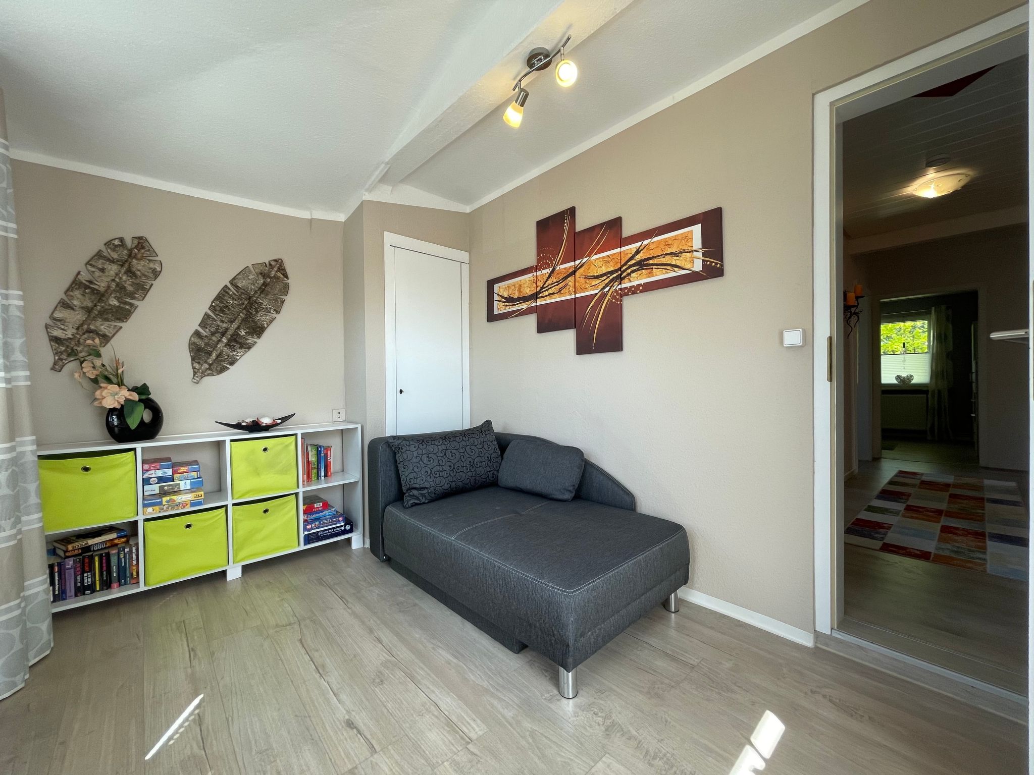 Modernes, gemütliches Ferienhaus mit Terrasse und Garten-Drinnen