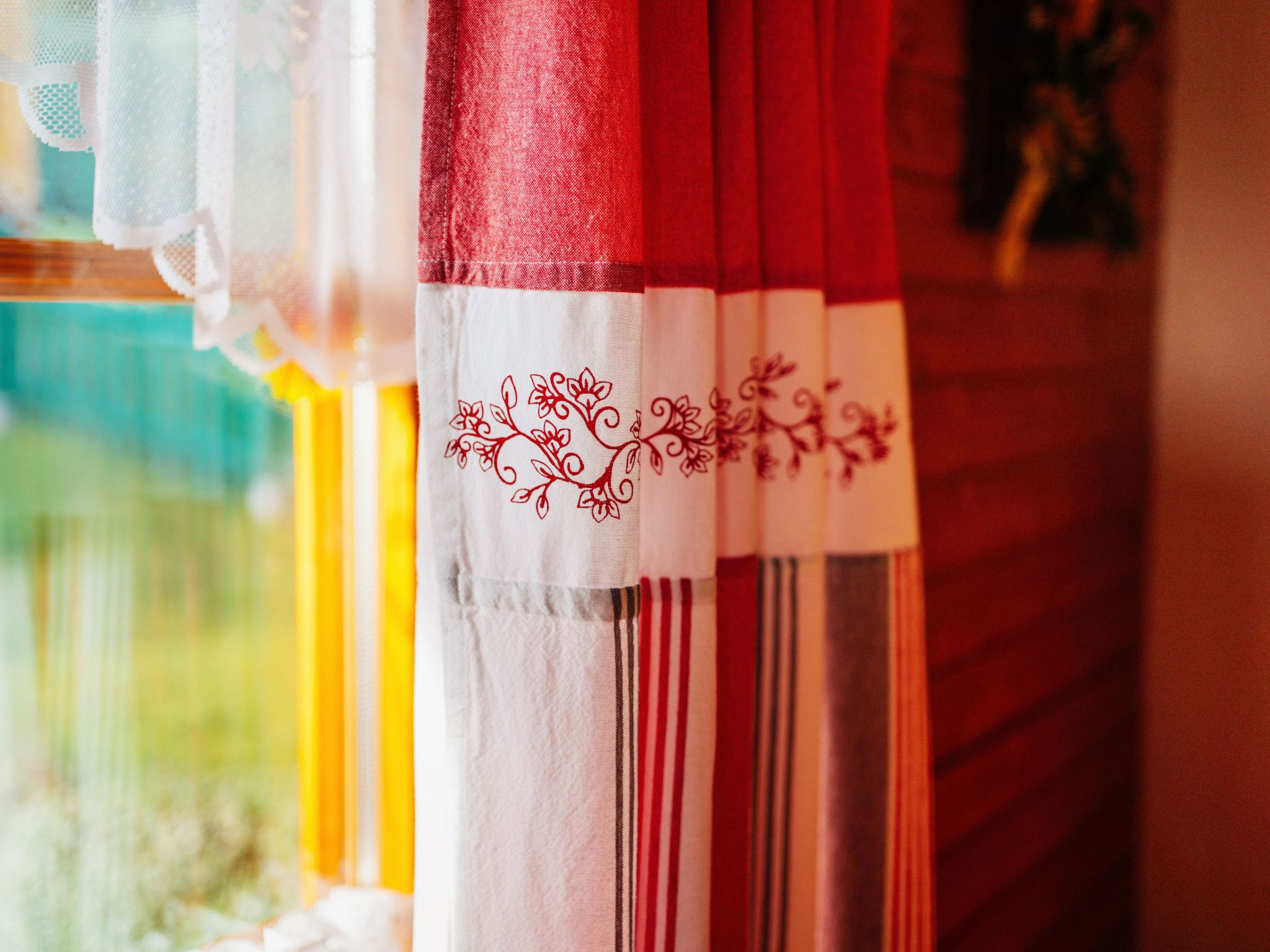 Wunderschönes Blockhaus mit Terrasse-Drinnen