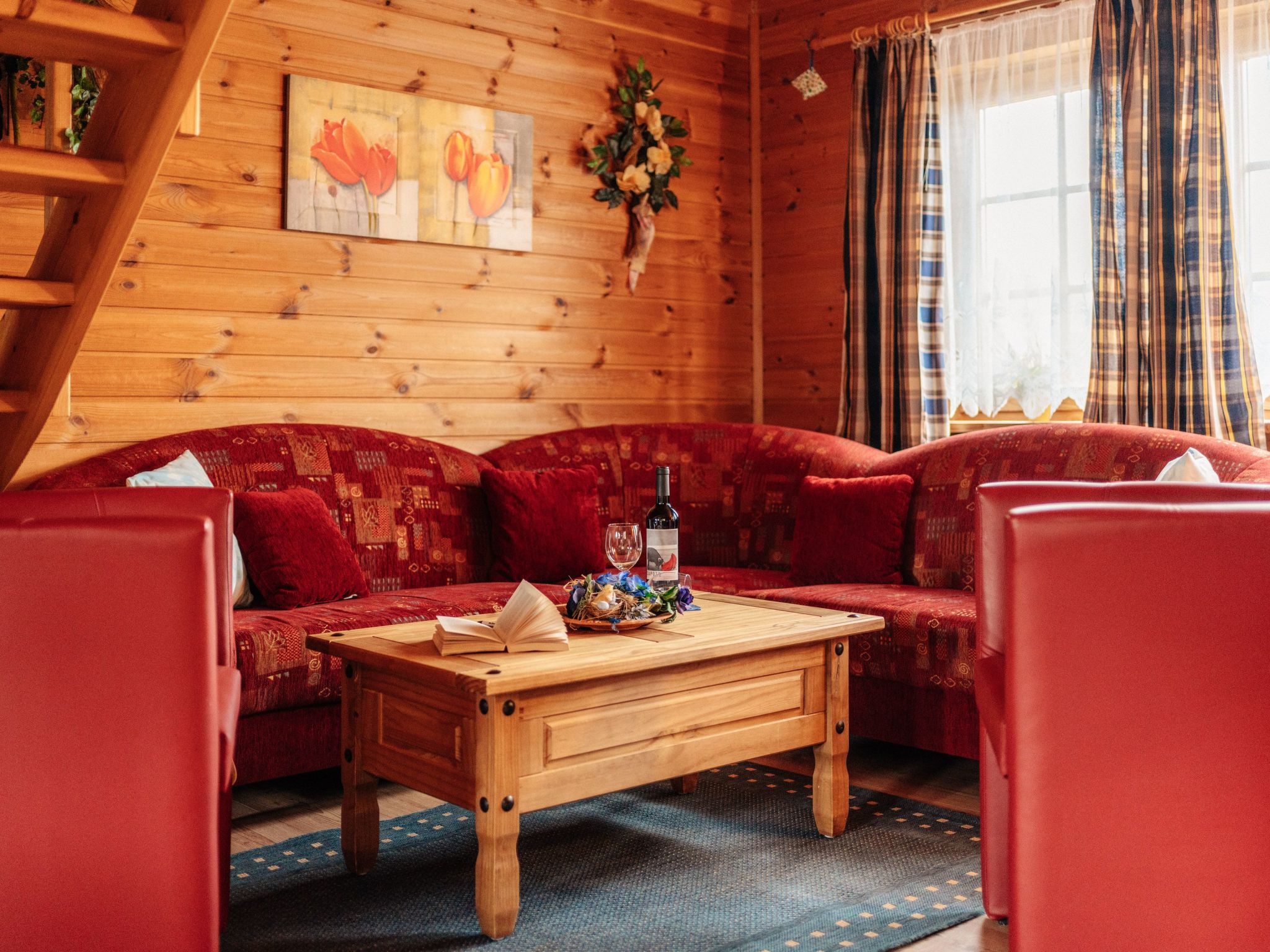 Idyllisch gelegenes Blockhaus - Hunde willkommen-Drinnen