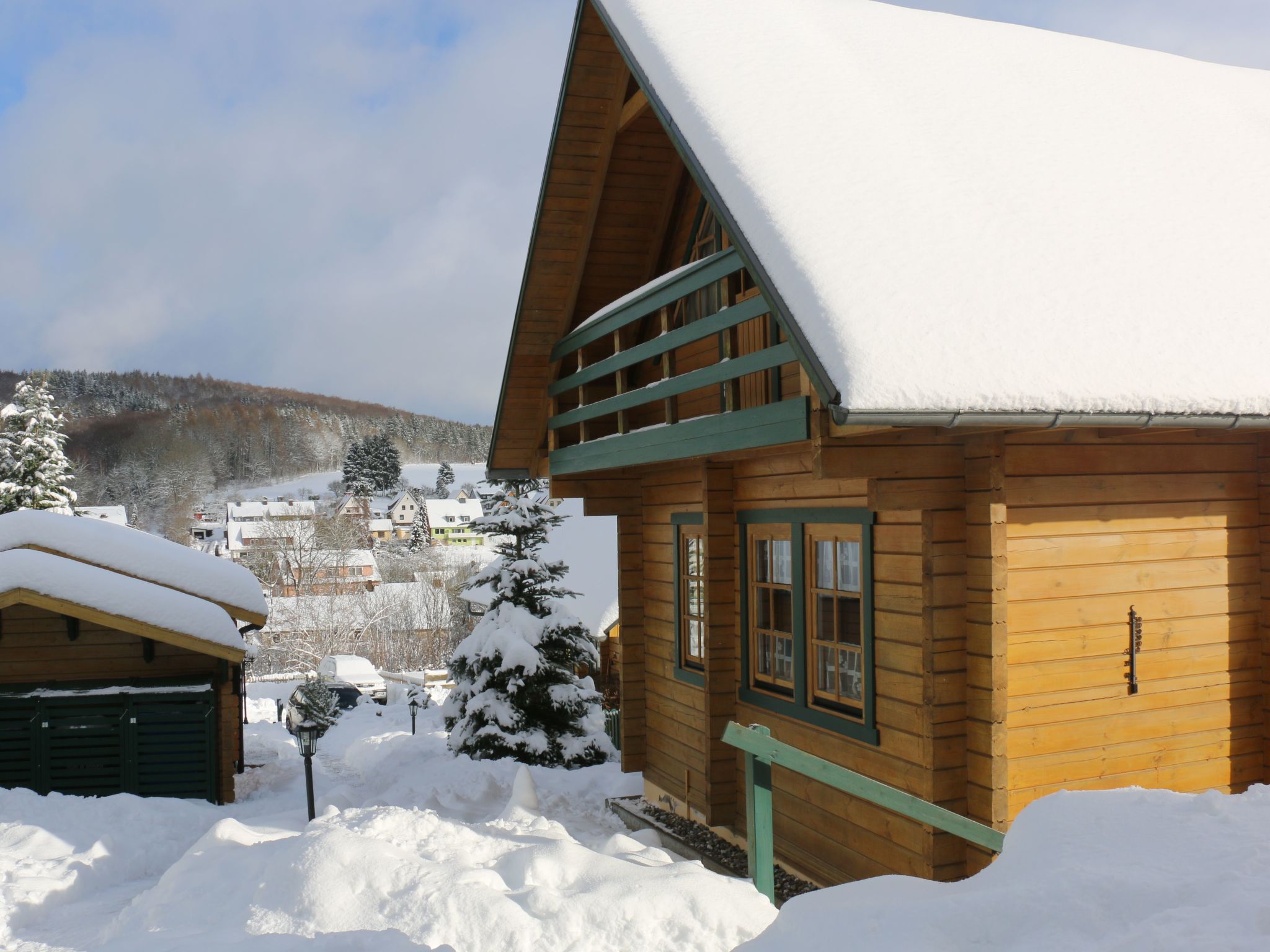 Idyllisch gelegenes Blockhaus - Hunde willkommen-Drinnen