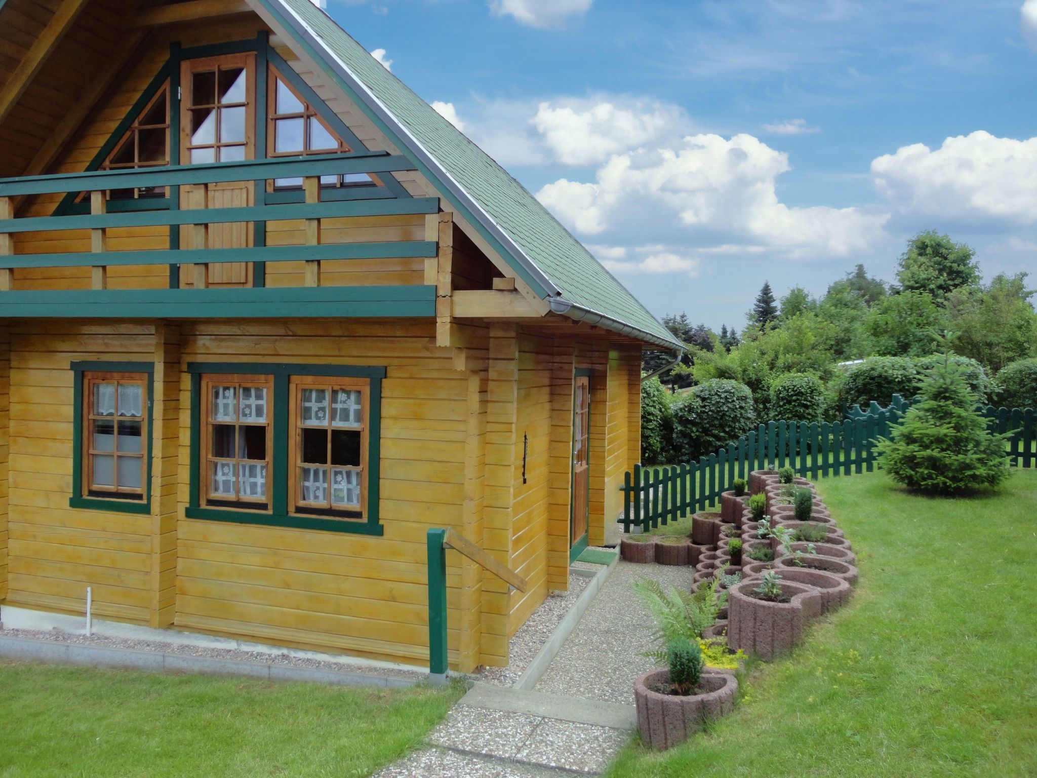 Idyllisch gelegenes Blockhaus - Hunde willkommen-Drinnen