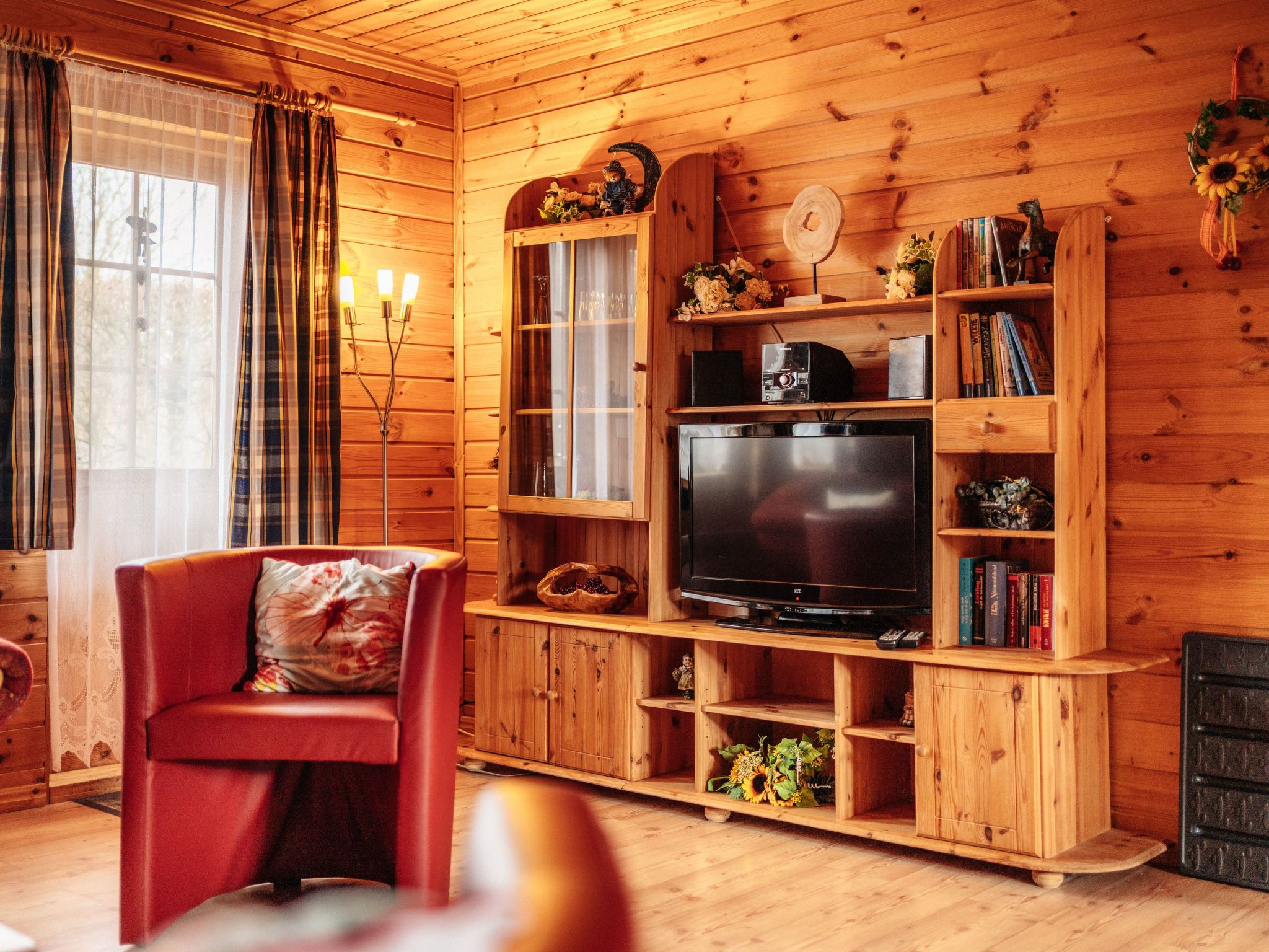 Idyllisch gelegenes Blockhaus - Hunde willkommen-Drinnen