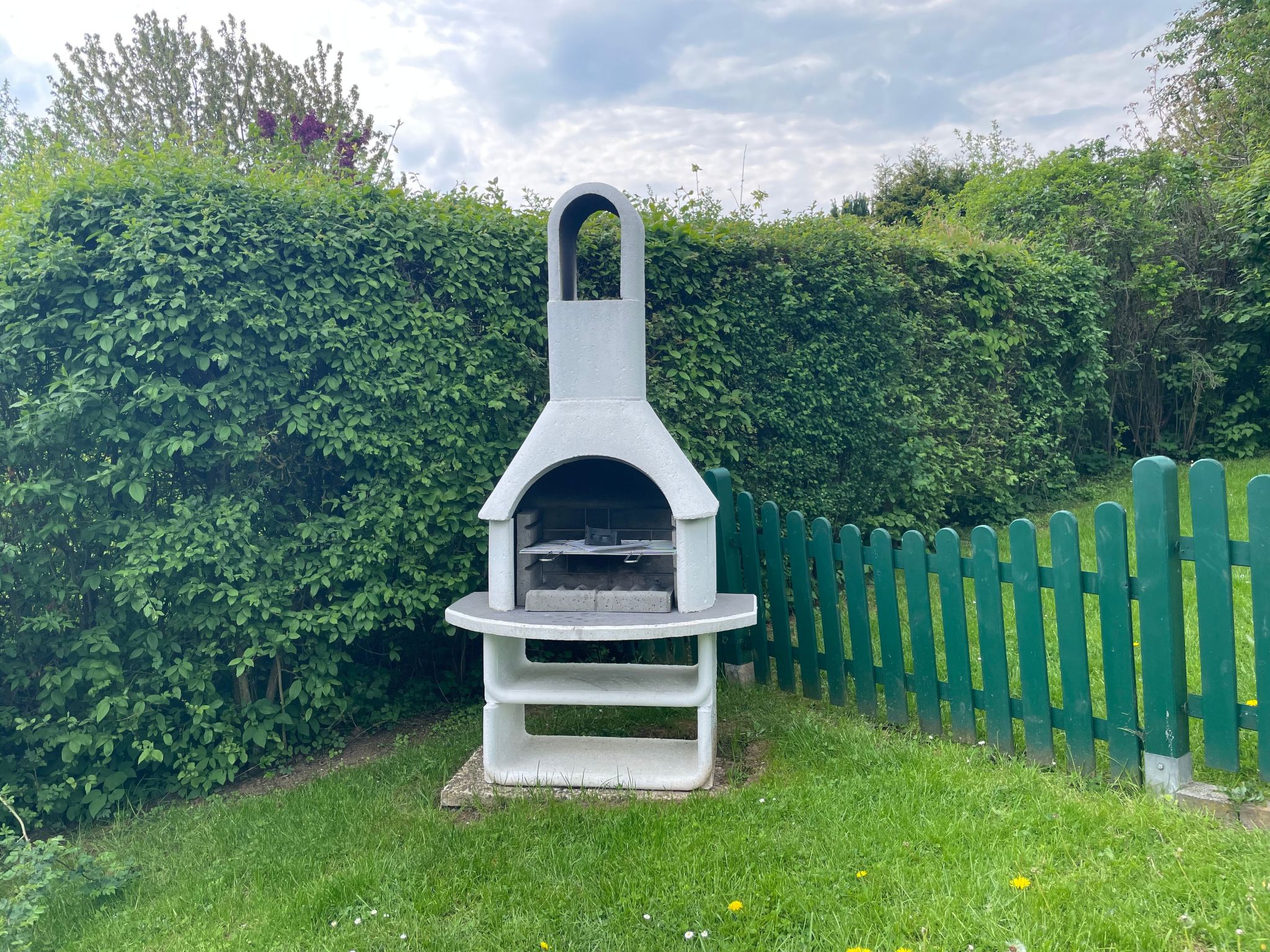 Idyllisch gelegenes Blockhaus - Hunde willkommen-Drinnen