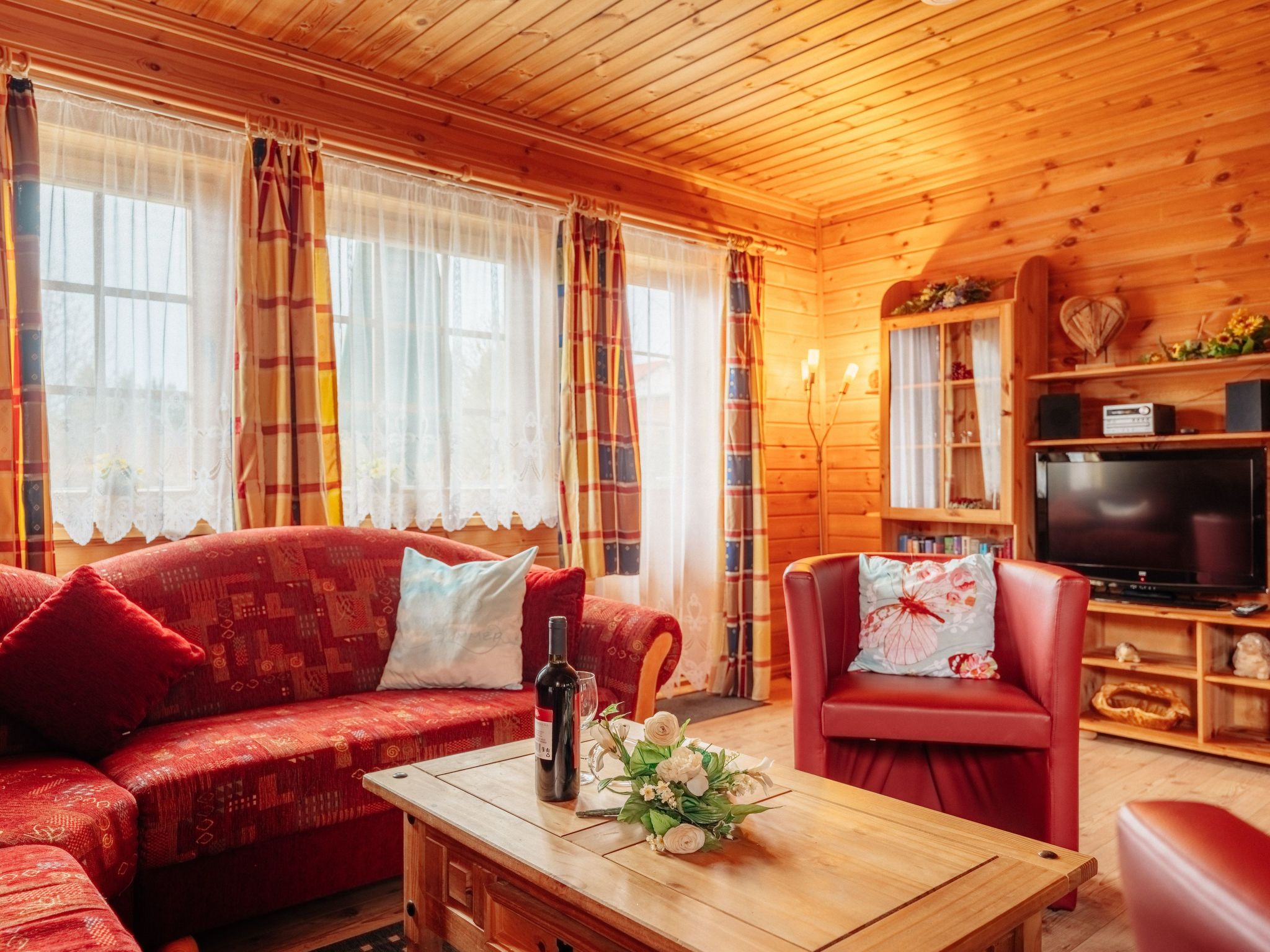 In Steina mit Kleinem Balkon-Drinnen