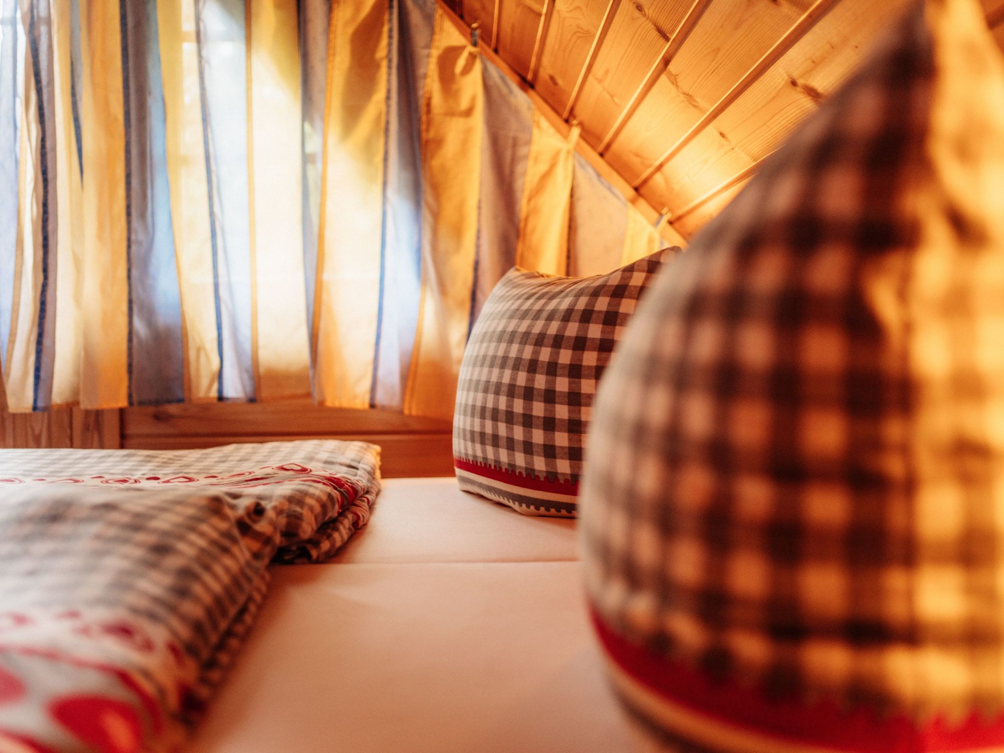 In Steina mit Kleinem Balkon-Drinnen