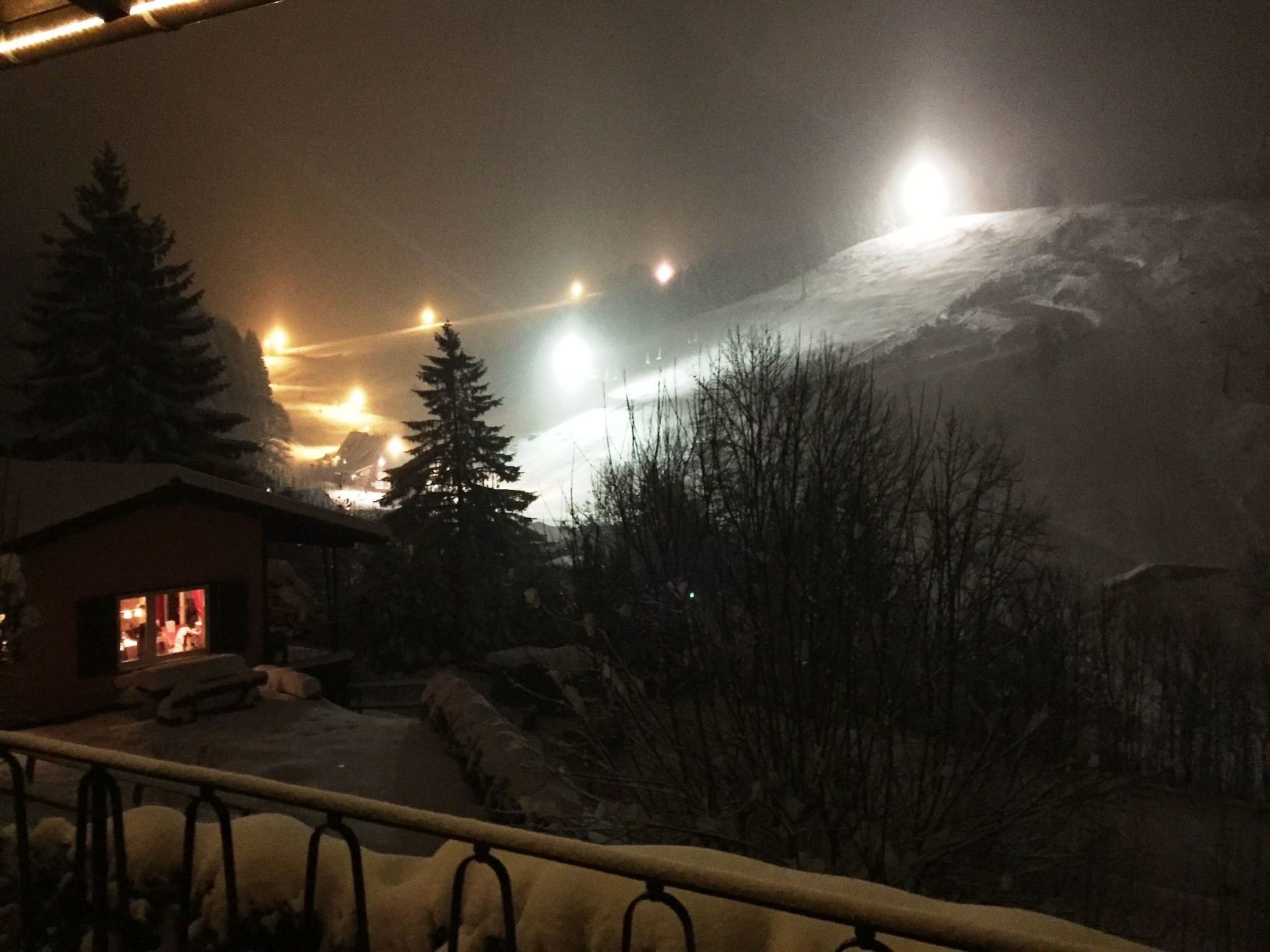 Schöne Aussicht-Outside