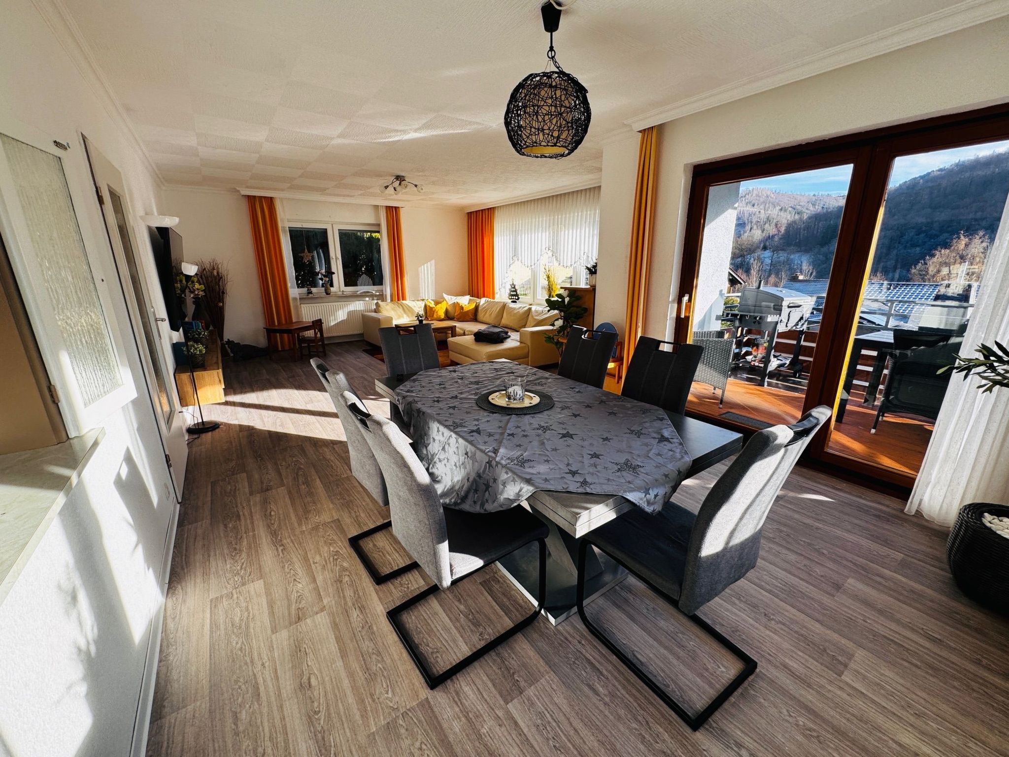 Freistehendes Ferienhaus in Sieber mit Terrasse, Garten und Grill-Image-tags.info