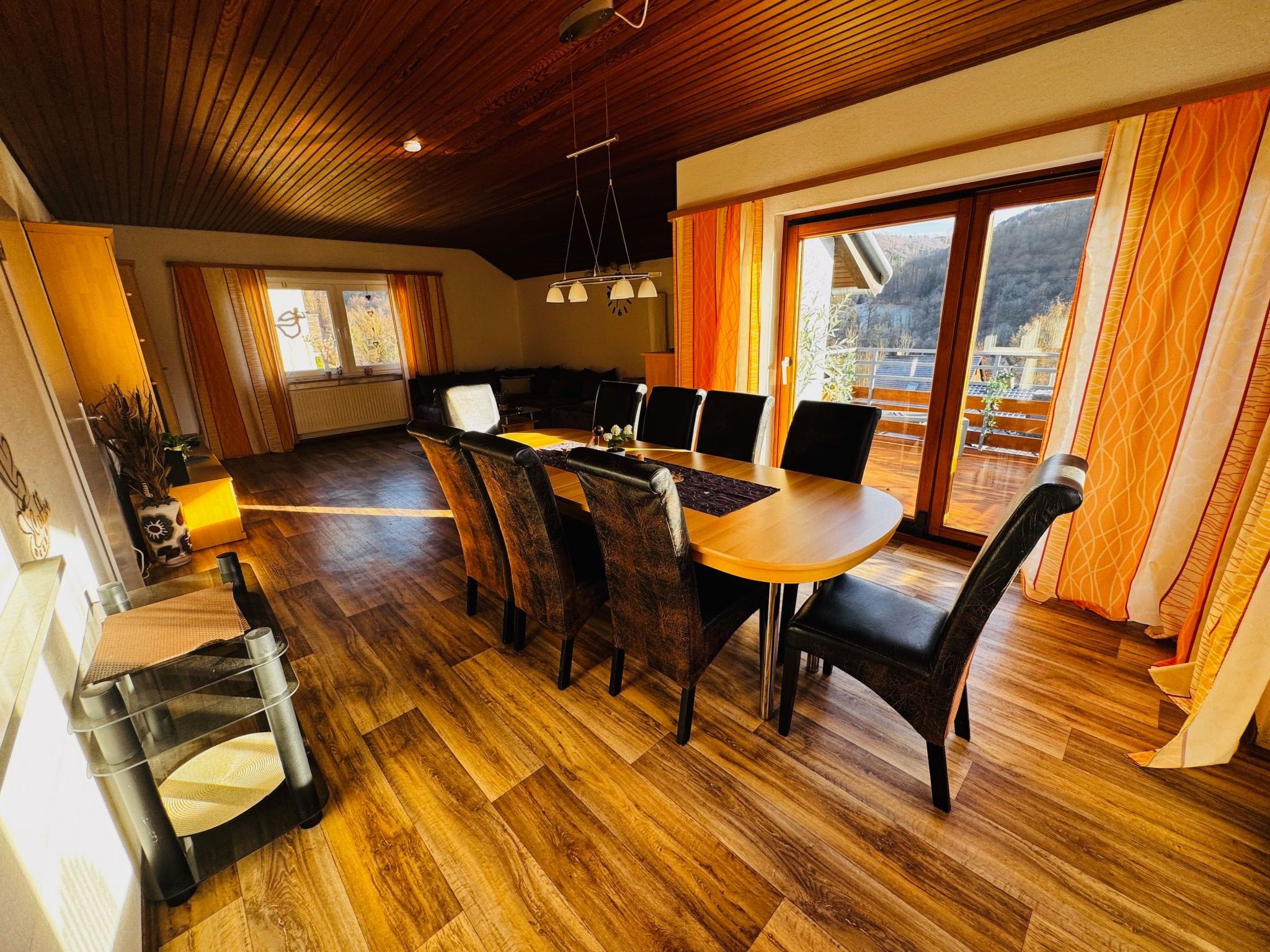 Freistehendes Ferienhaus in Sieber mit Terrasse, Garten und Grill-Image-tags.info