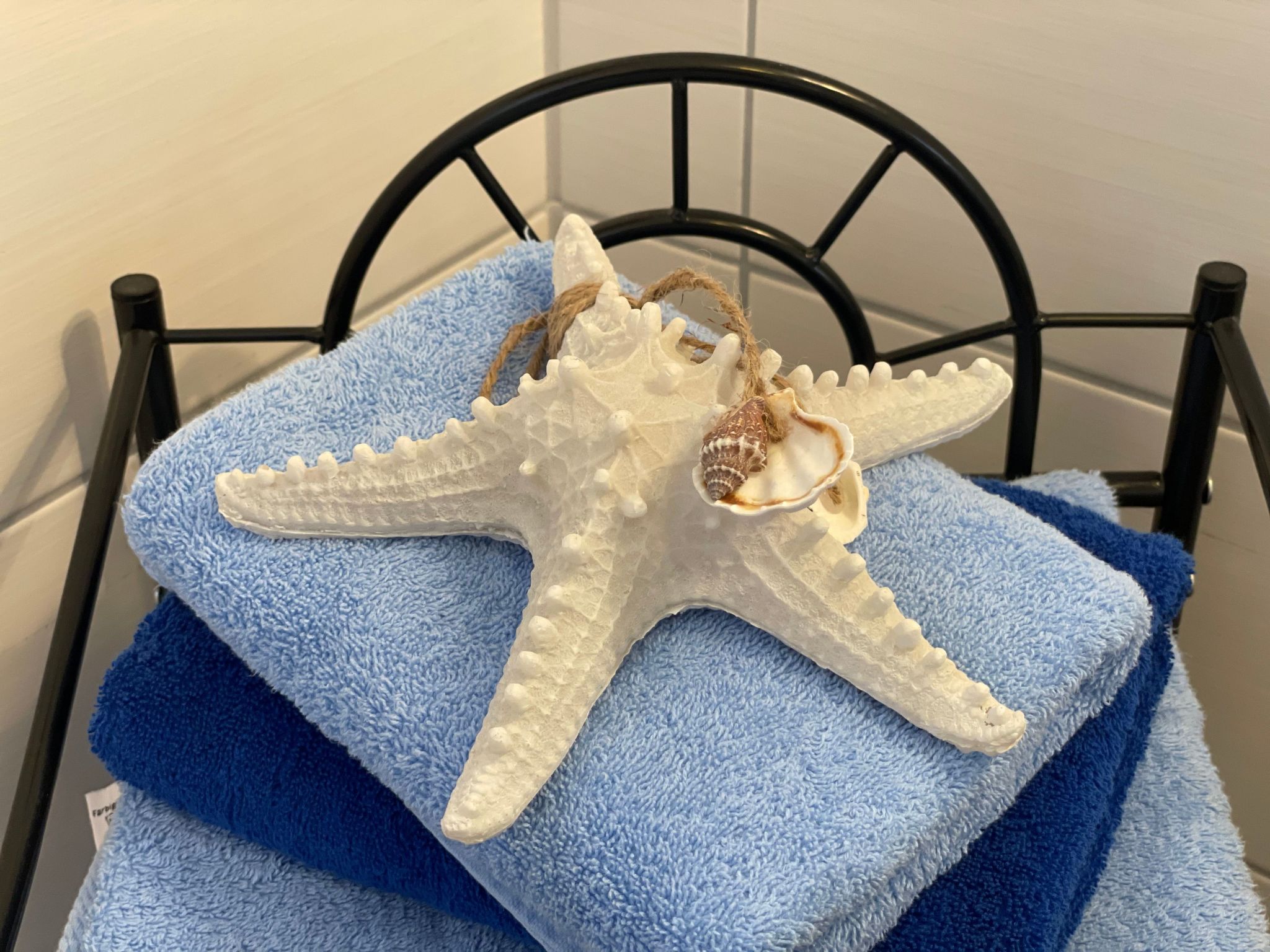 Modernes Ferienhaus mit Terrasse und Garten-Binnen