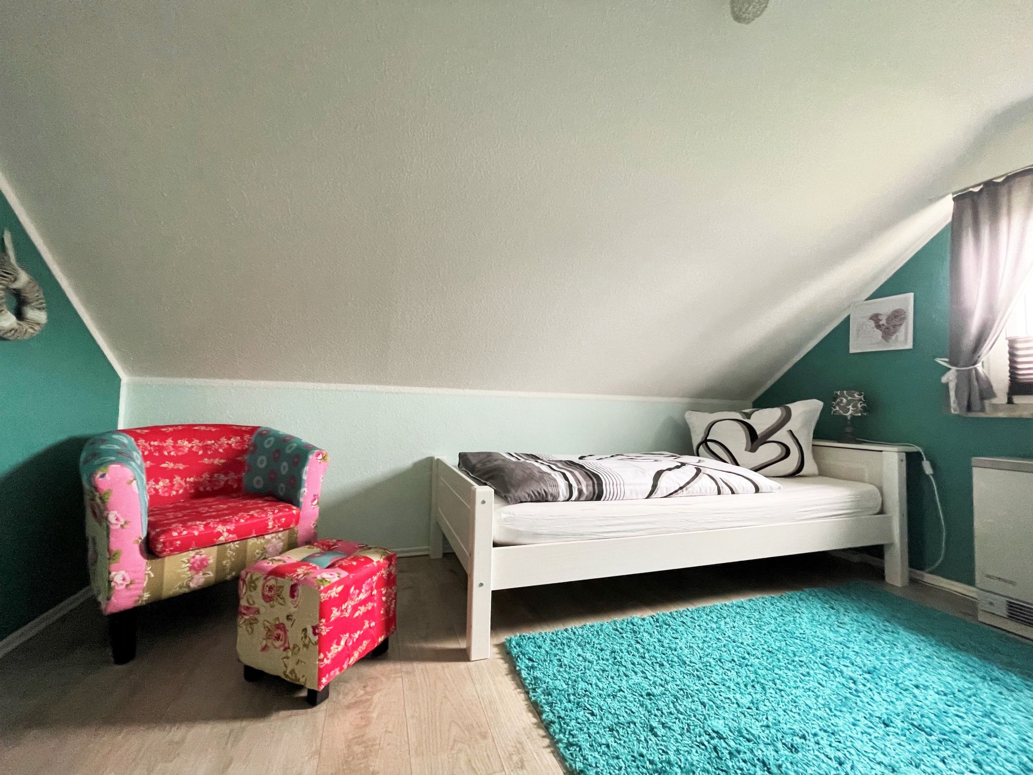 Modernes Ferienhaus mit Terrasse und Garten-Binnen