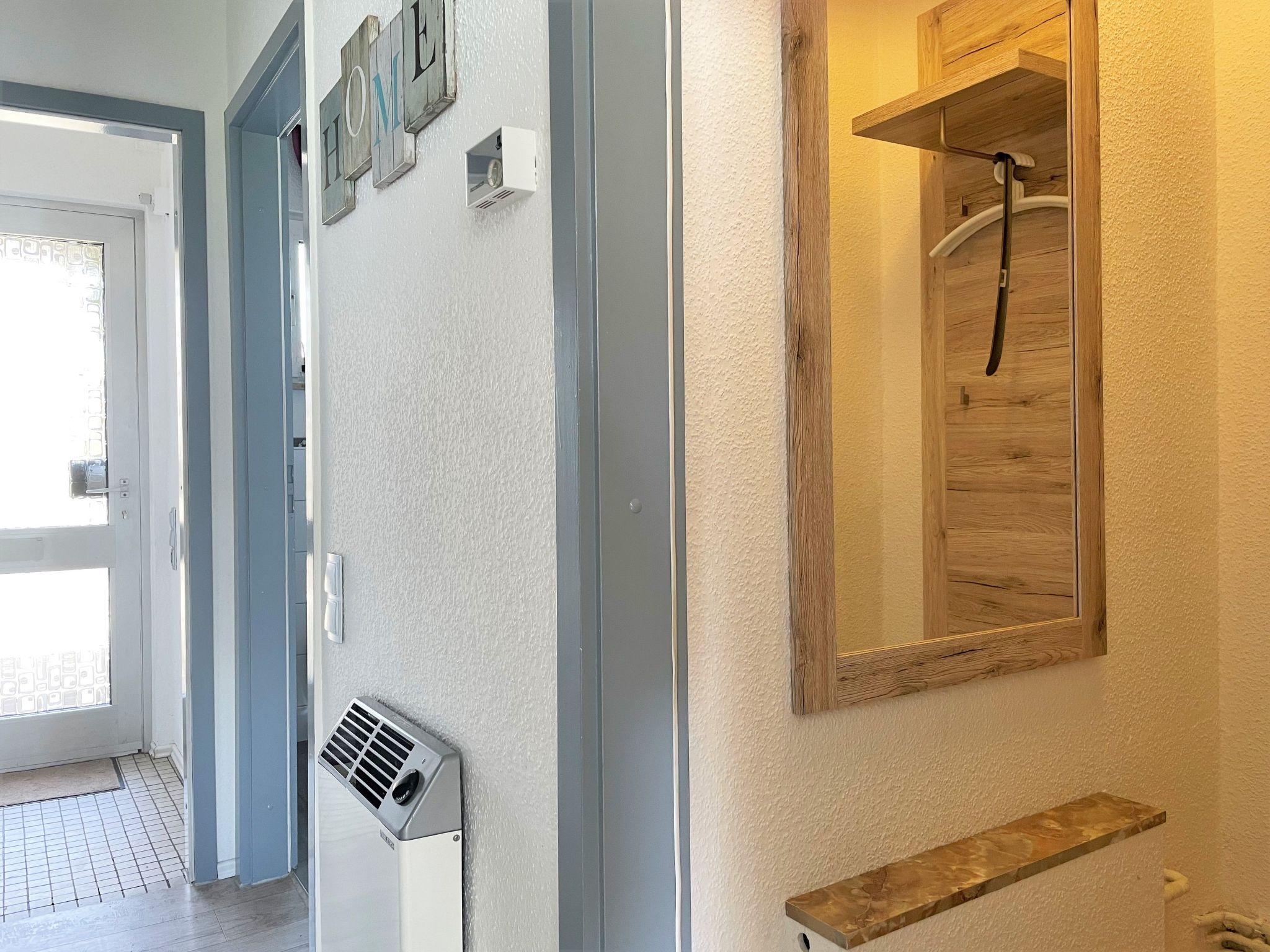 Modernes Ferienhaus mit Terrasse und Garten-Binnen