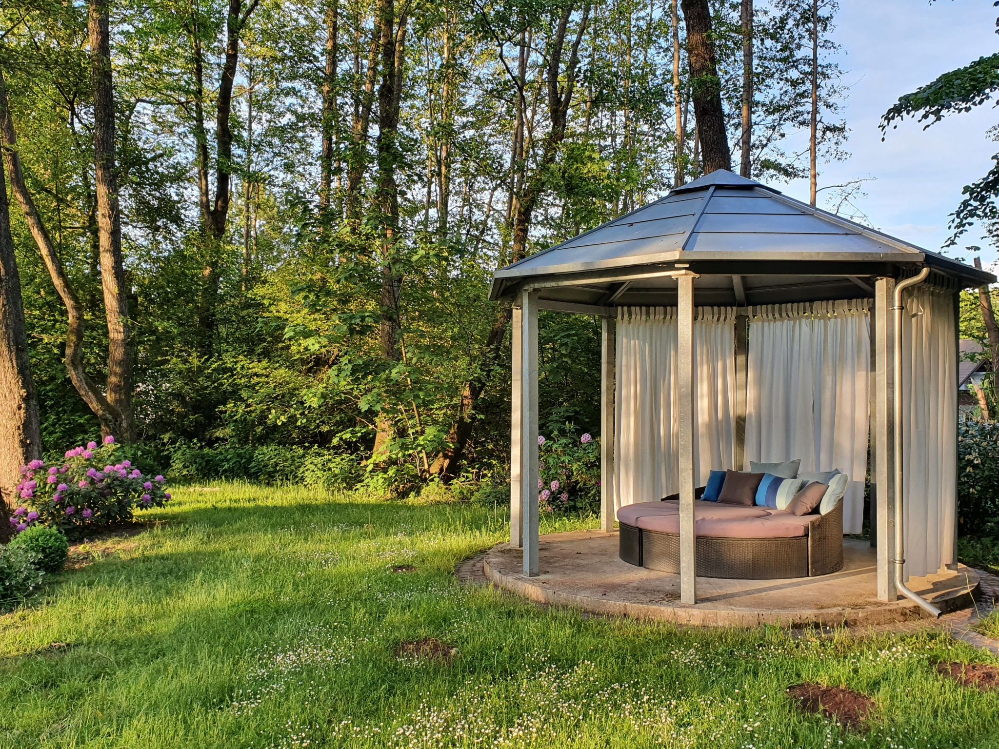 Wohlfühloase für Natur- und Gartenliebhaber-Drinnen