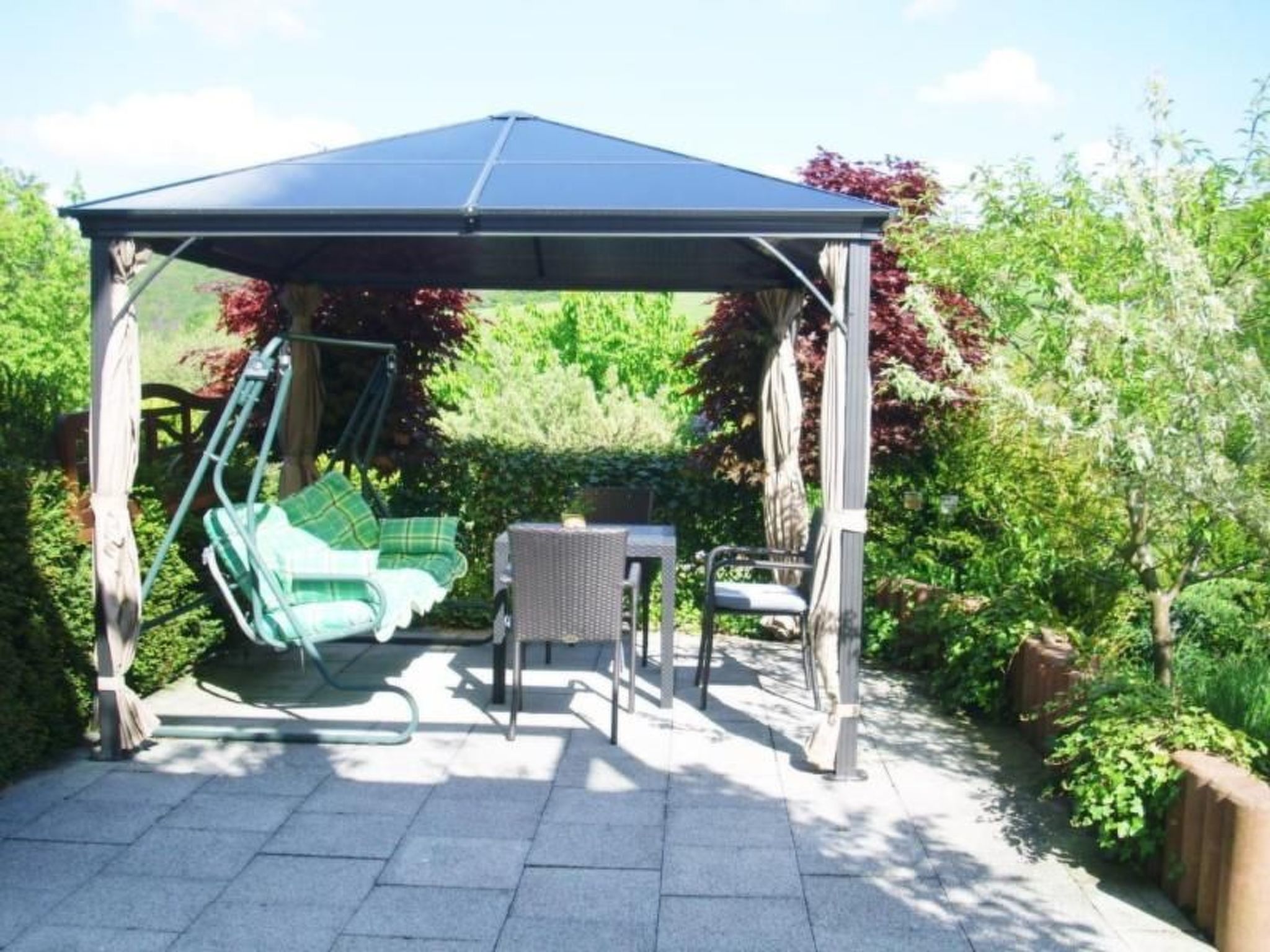 Ingrid-Image-tags.info