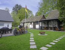 Historische boerderij met grote tuin bij Bodenwerder, Weserbergland - thumbnail 5