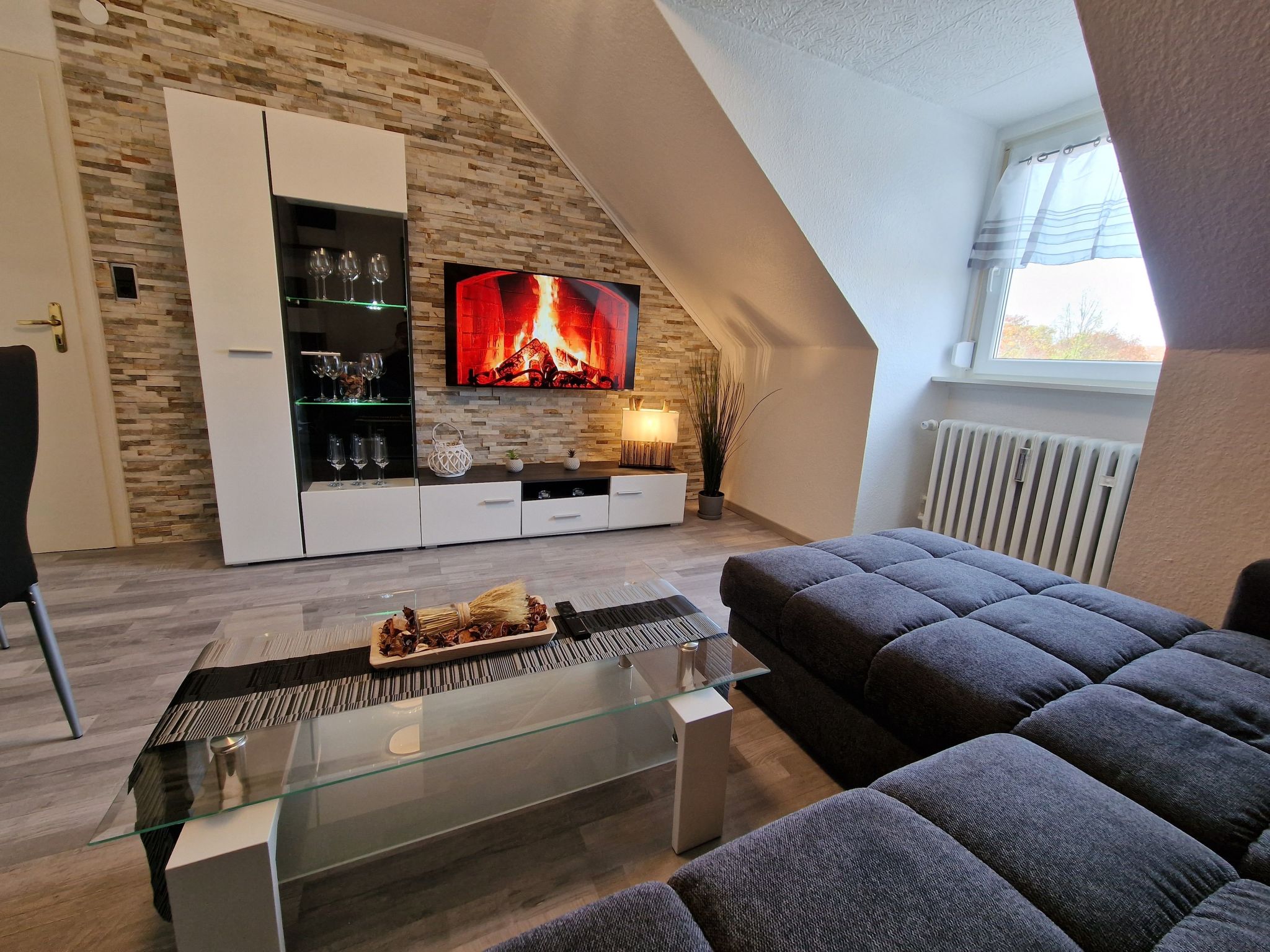 Exklusives und helles Apartment im Zentrum-Image-tags.info