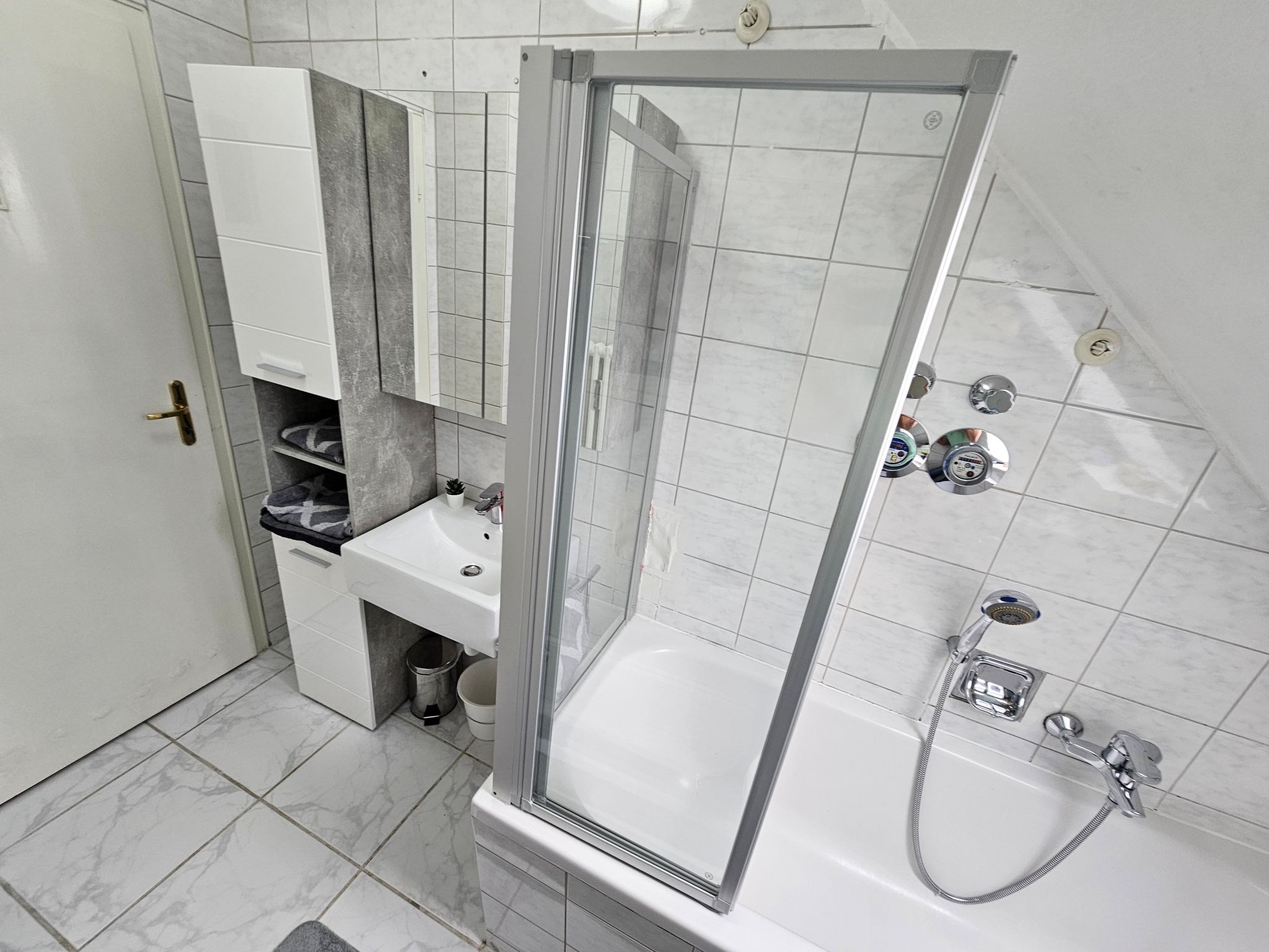 Exklusives und helles Apartment im Zentrum-Image-tags.info