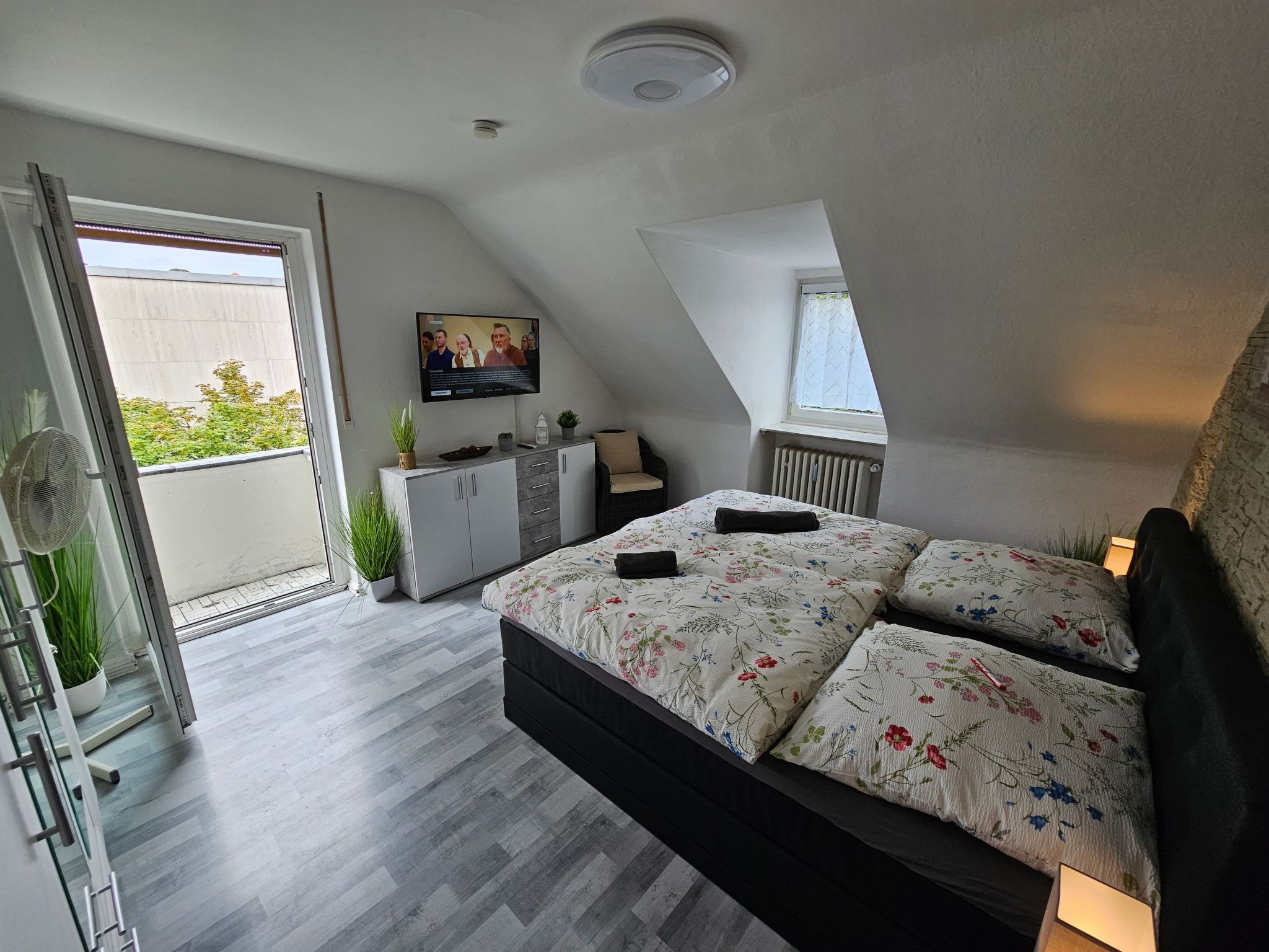 Exklusives und helles Apartment im Zentrum-Image-tags.info