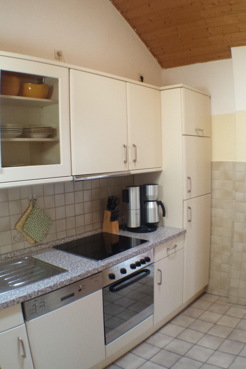 In Beverungen mit Sonniger Terrasse-Image-tags.info