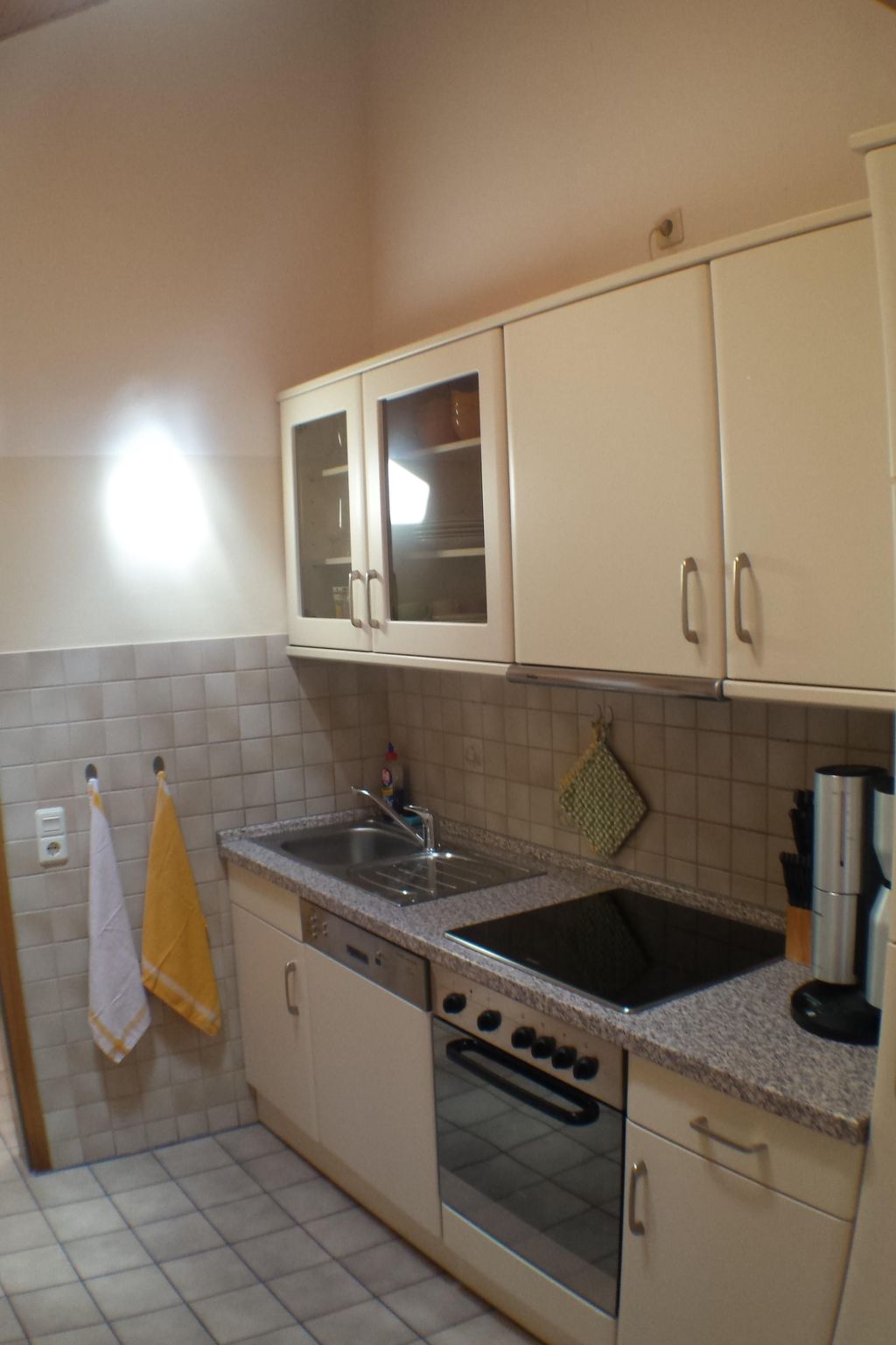 In Beverungen mit Sonniger Terrasse-Image-tags.info