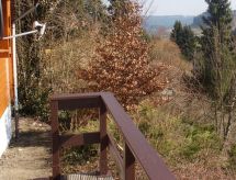 Vrijstaand vakantiehuis met open haard en overdekt terras in Sauerland - thumbnail 6