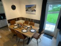 Ruim 6-persoons appartement in Schwalefeld met tuin, terras & biljart - thumbnail 2