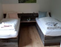 Ruim 6-persoons appartement in Schwalefeld met tuin, terras & biljart - thumbnail 6