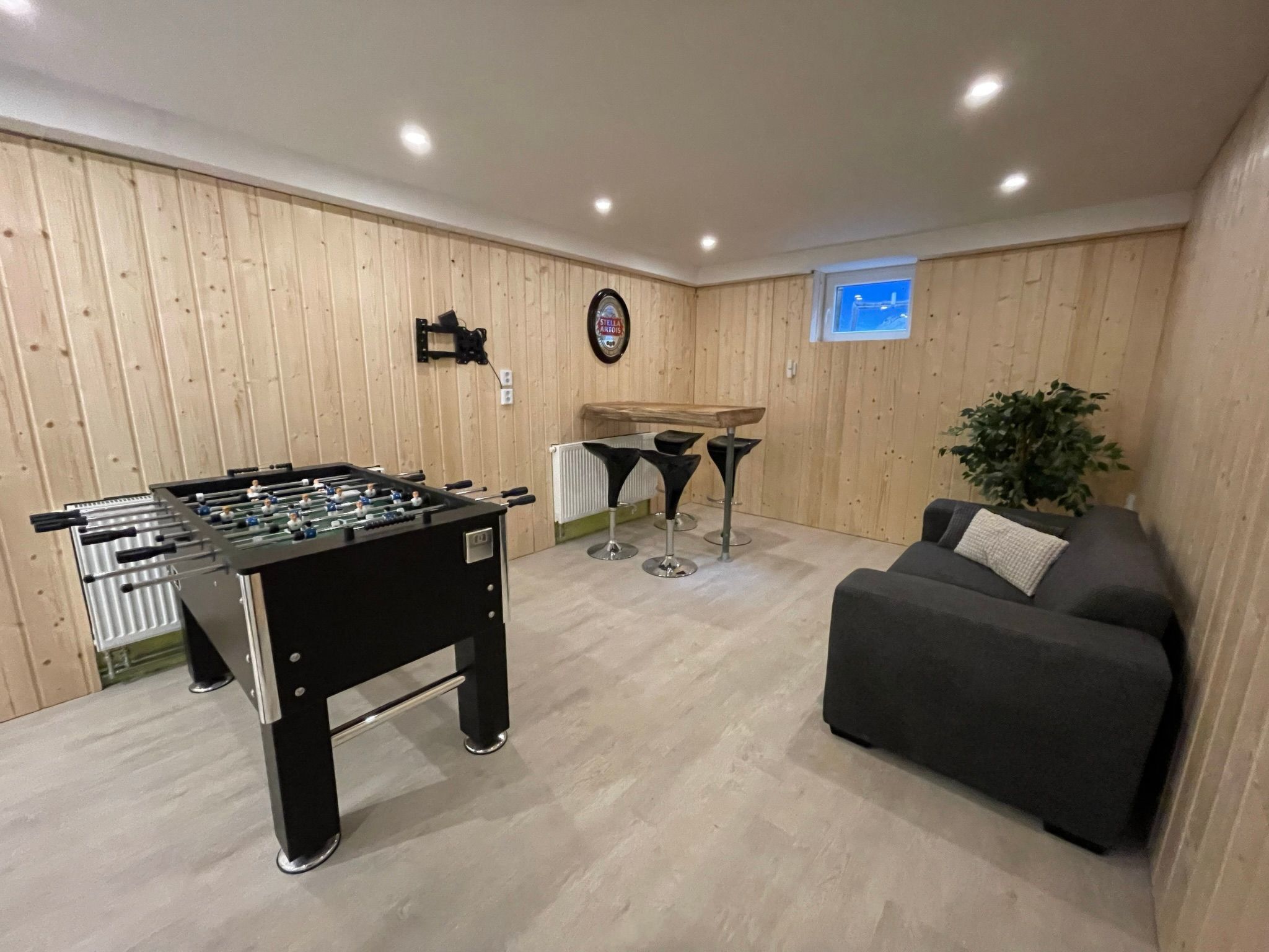 Renovierte Wohnung in Schwalefeld mit Garten, Terrasse und Grill-Image-tags.info