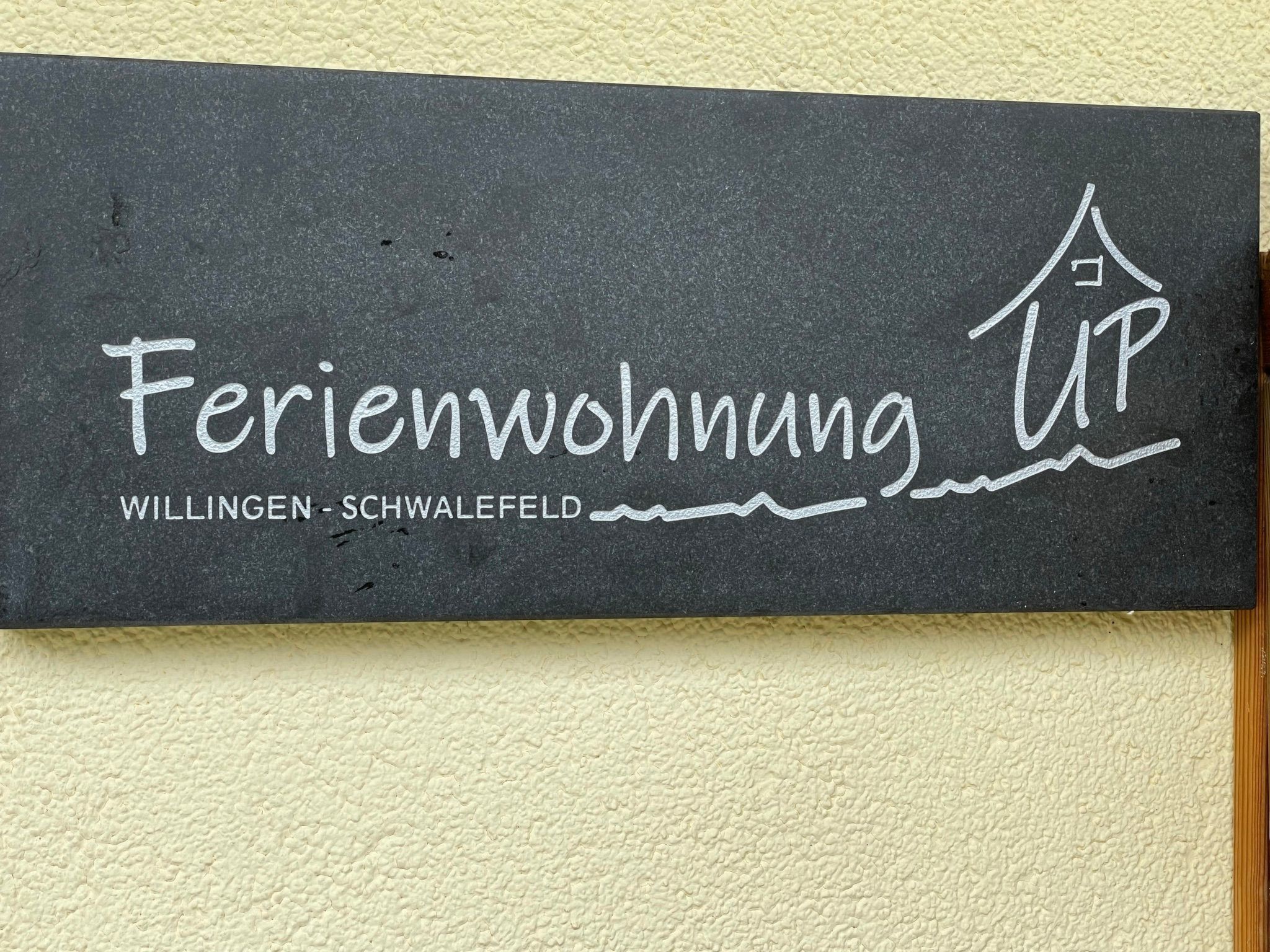 Renovierte Wohnung in Schwalefeld mit Garten, Terrasse und Grill-Image-tags.info