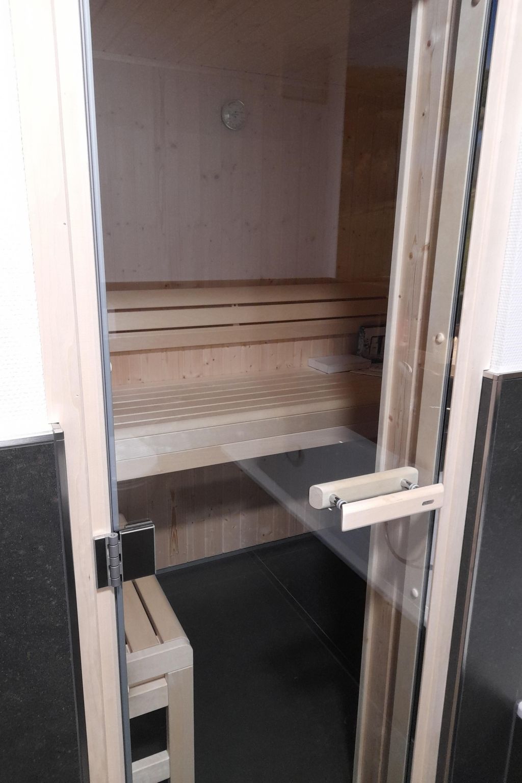 Familienjuwel am Diemelsee-Drinnen