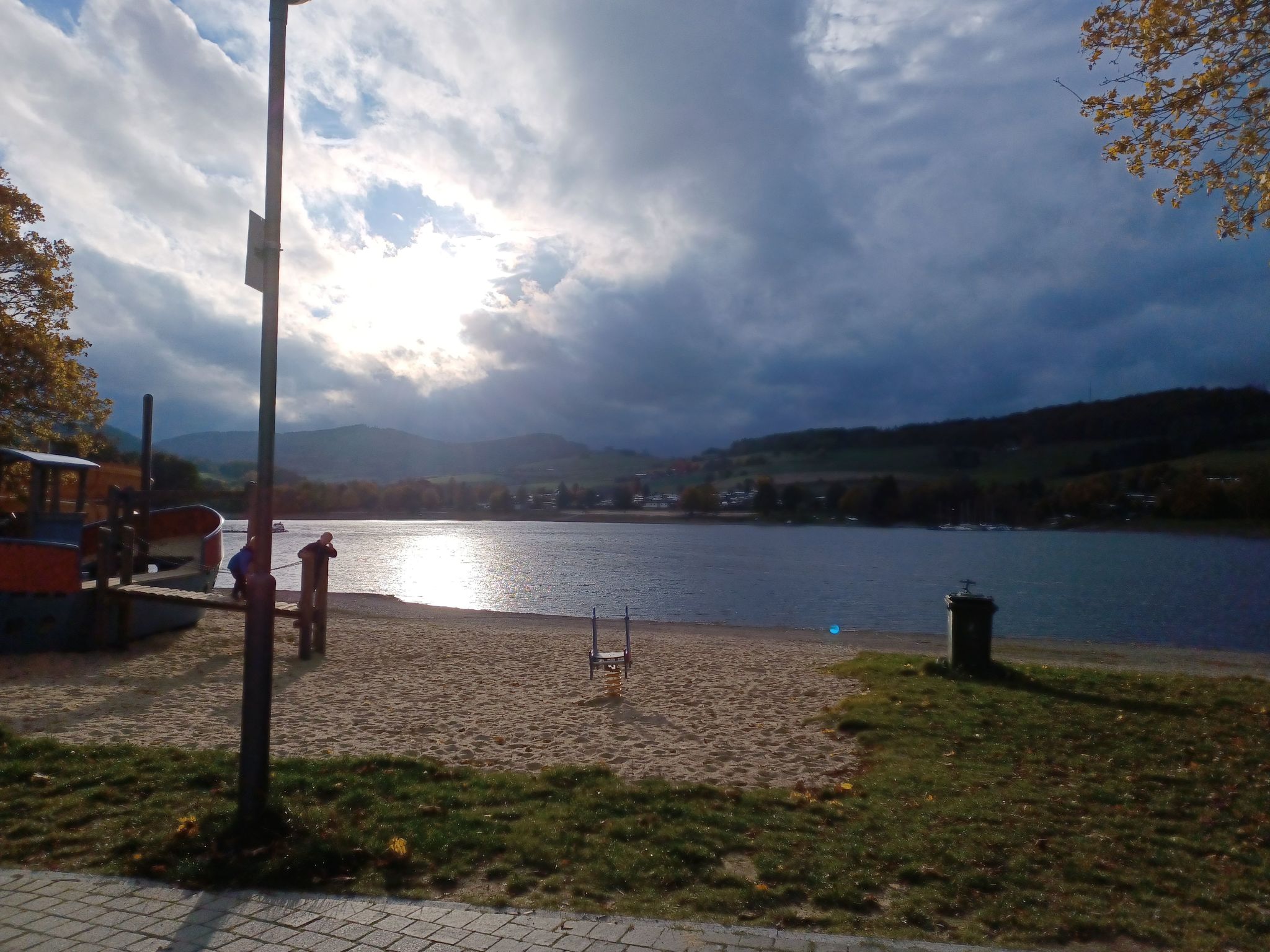 Familienjuwel am Diemelsee-Drinnen