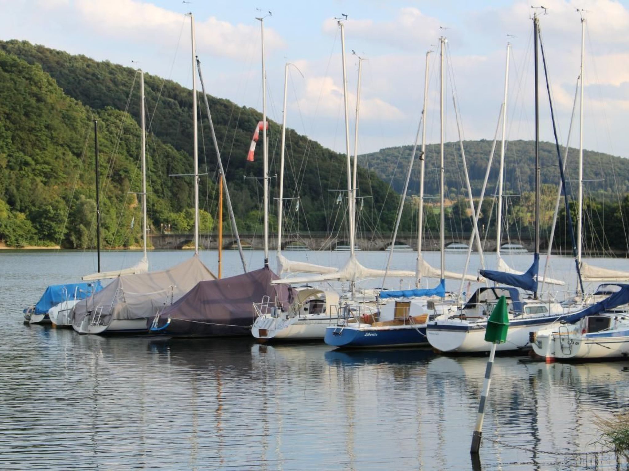 Wohnung in Heringhausen mit Grill-Drinnen