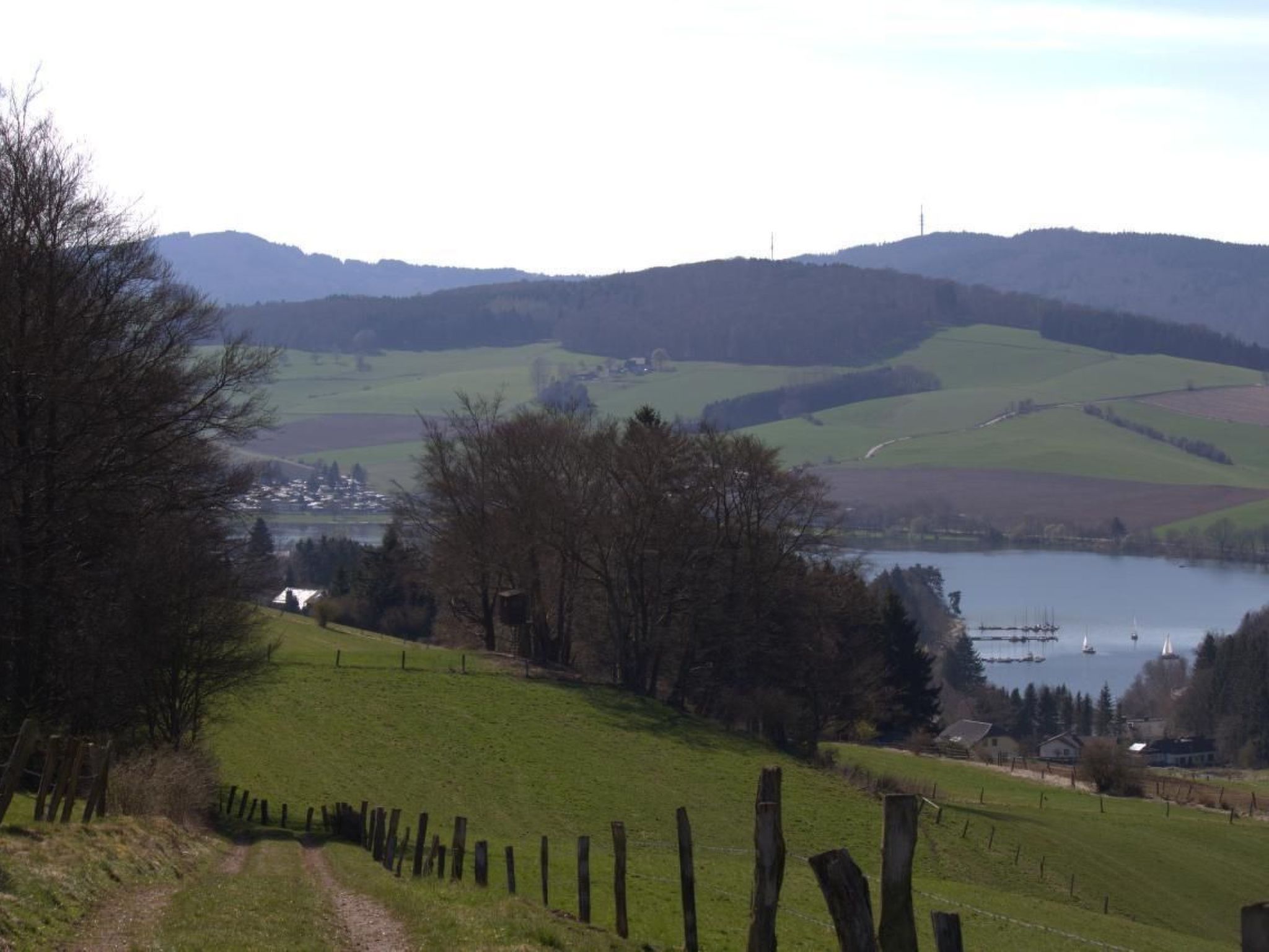 Wohnung in Heringhausen mit Grill-Drinnen