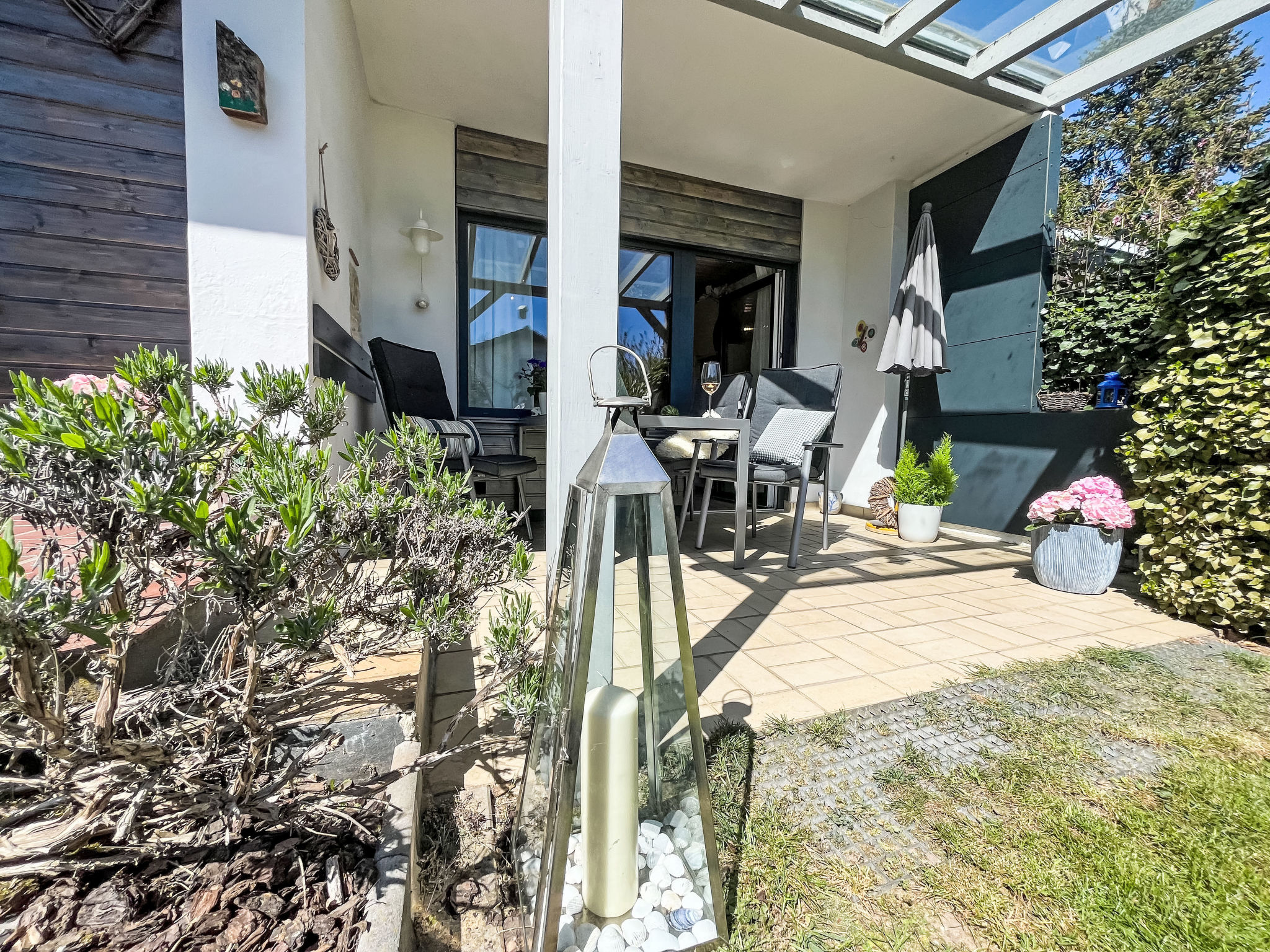 Mit Liebe ausgestattetes Haus im Naturpark - Buiten