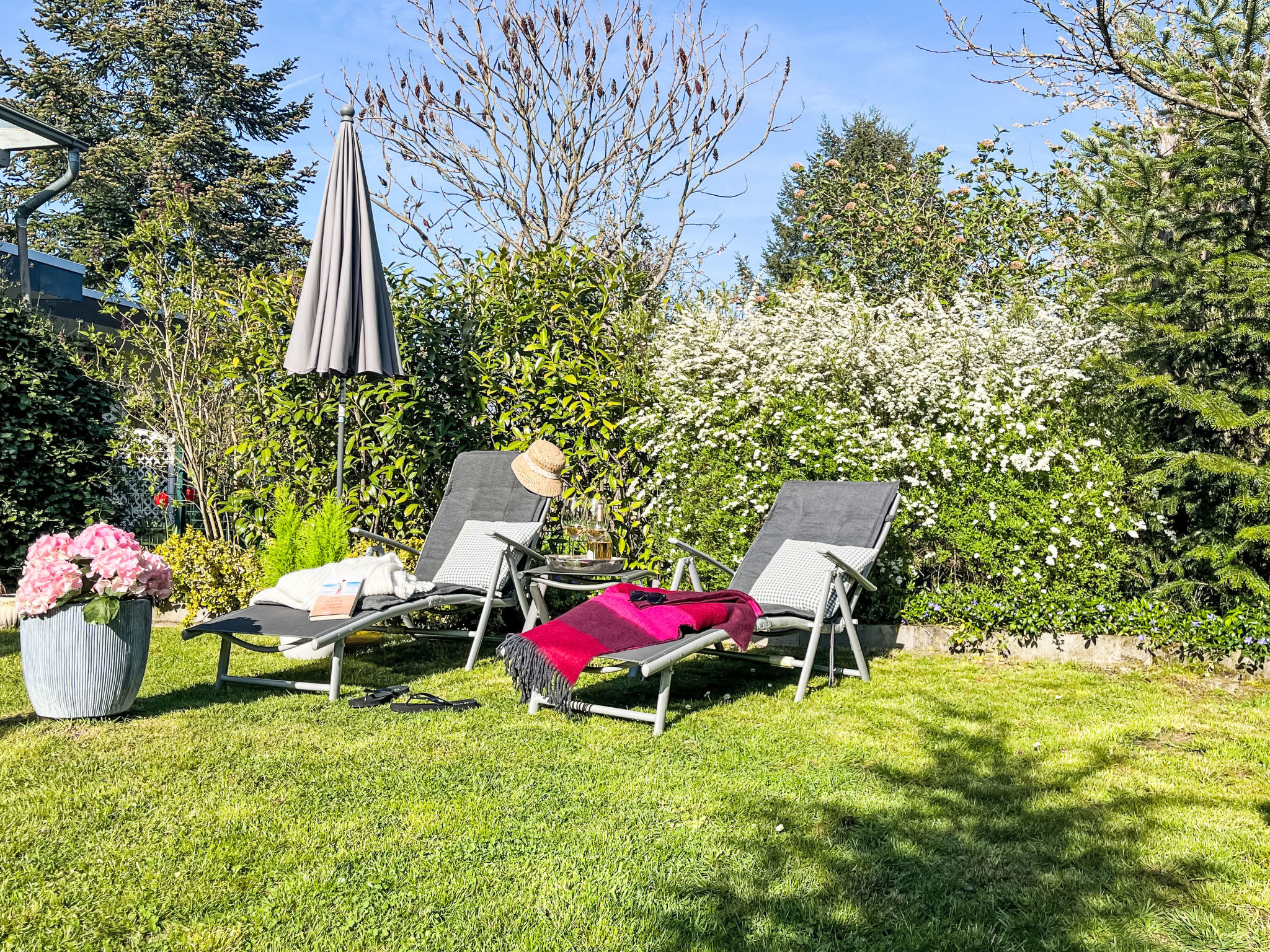 Mit Liebe ausgestattetes Haus im Naturpark - Buiten