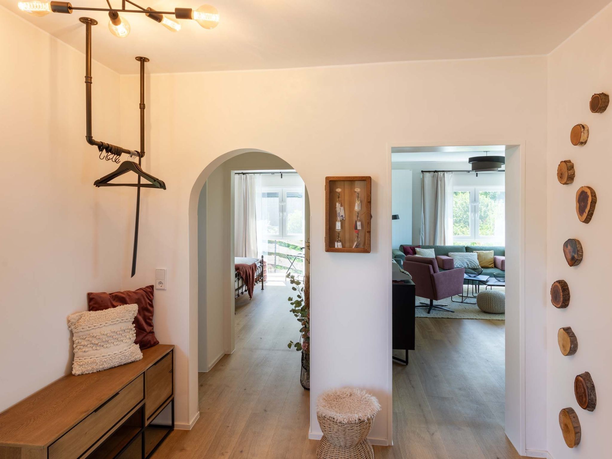 Overlook Lodge-Image-tags.info