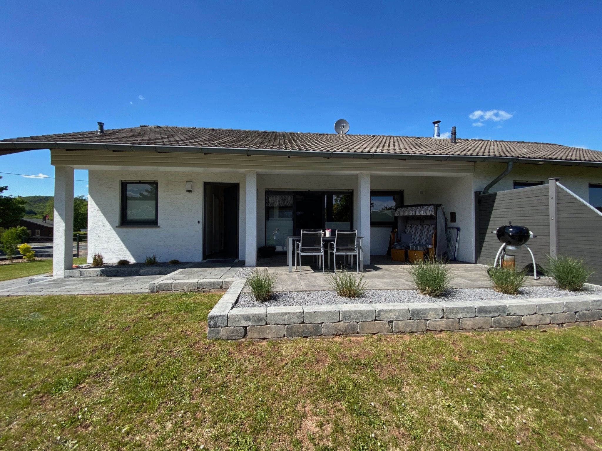 Mit Garten, Grill und Terrasse-Image-tags.info