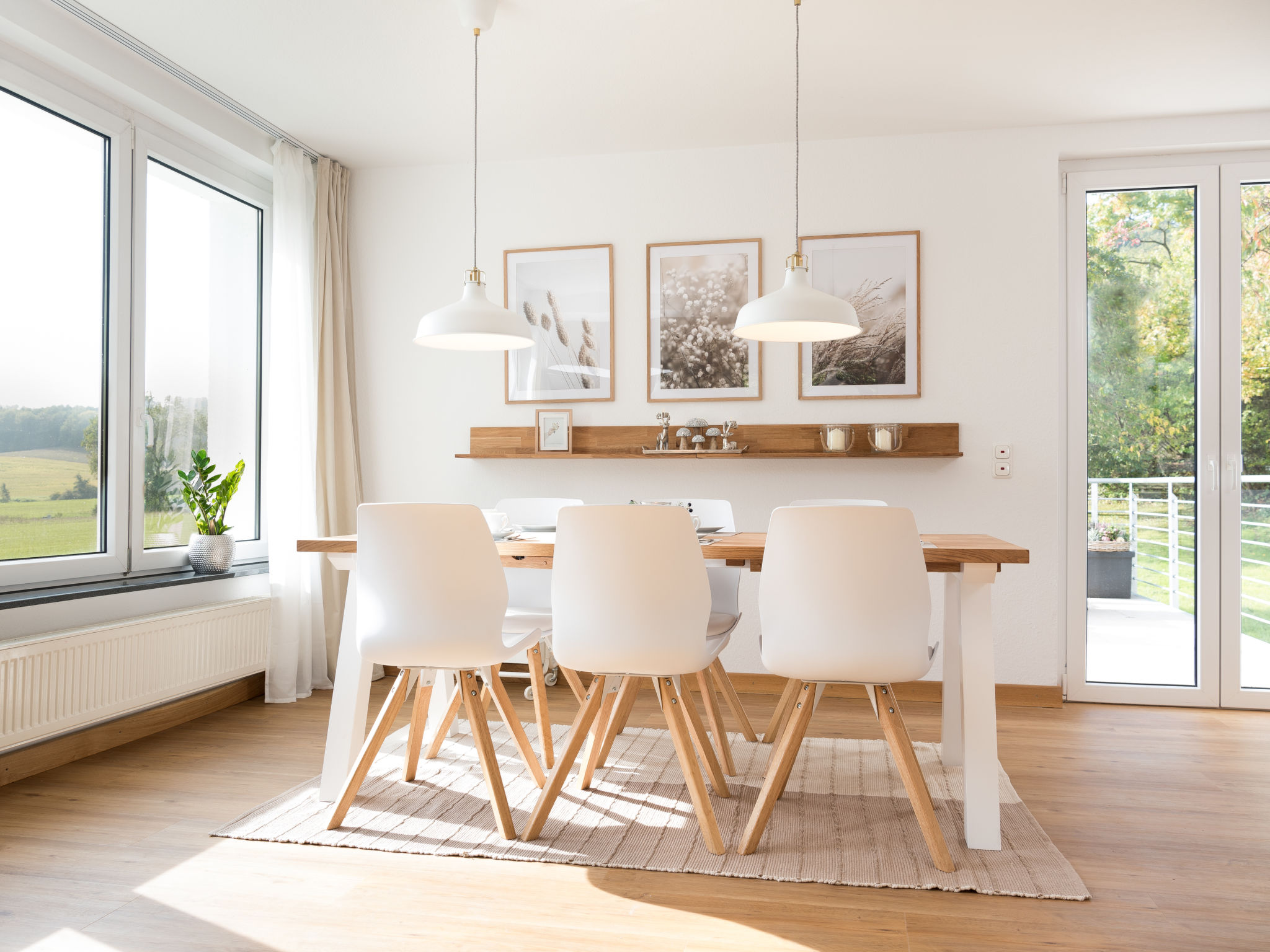 Kitchen / Dining Room