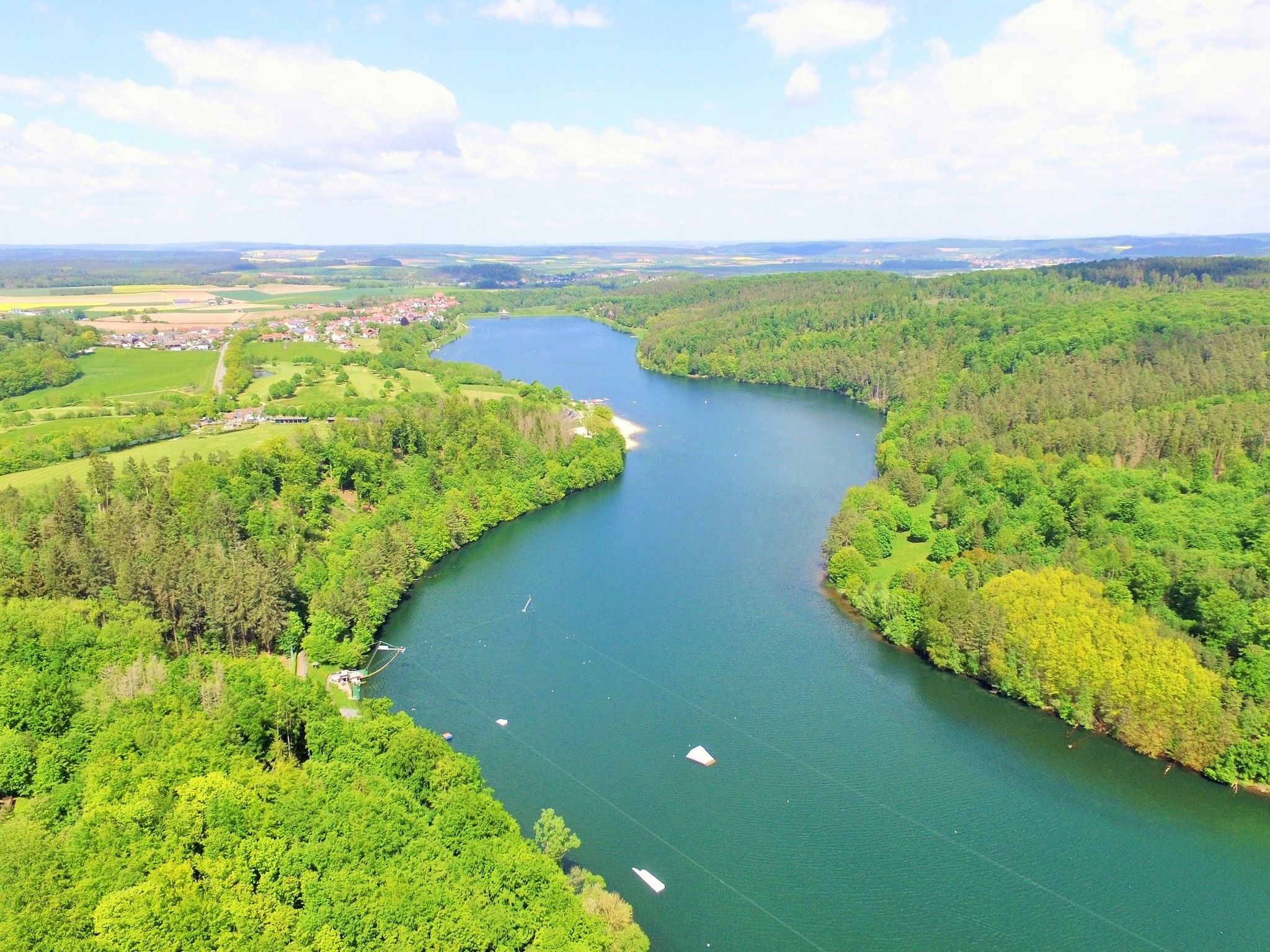 Schönes Ferienhaus am Twistesee-Binnen