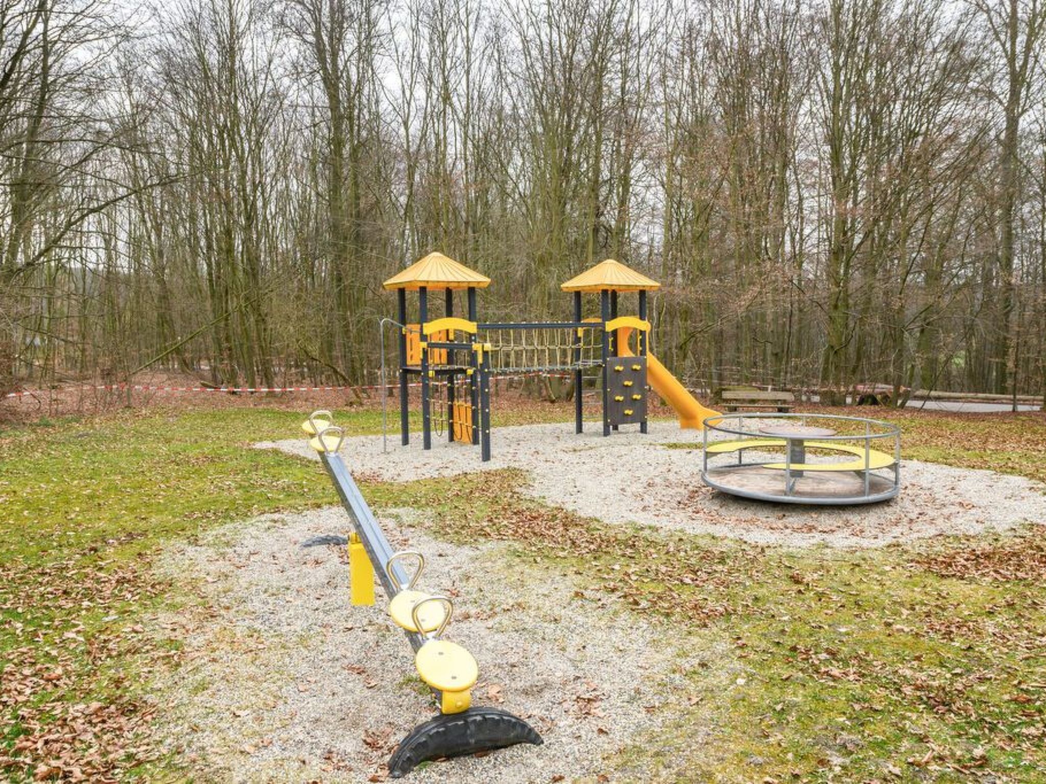 Schönes Ferienhaus am Twistesee-Binnen