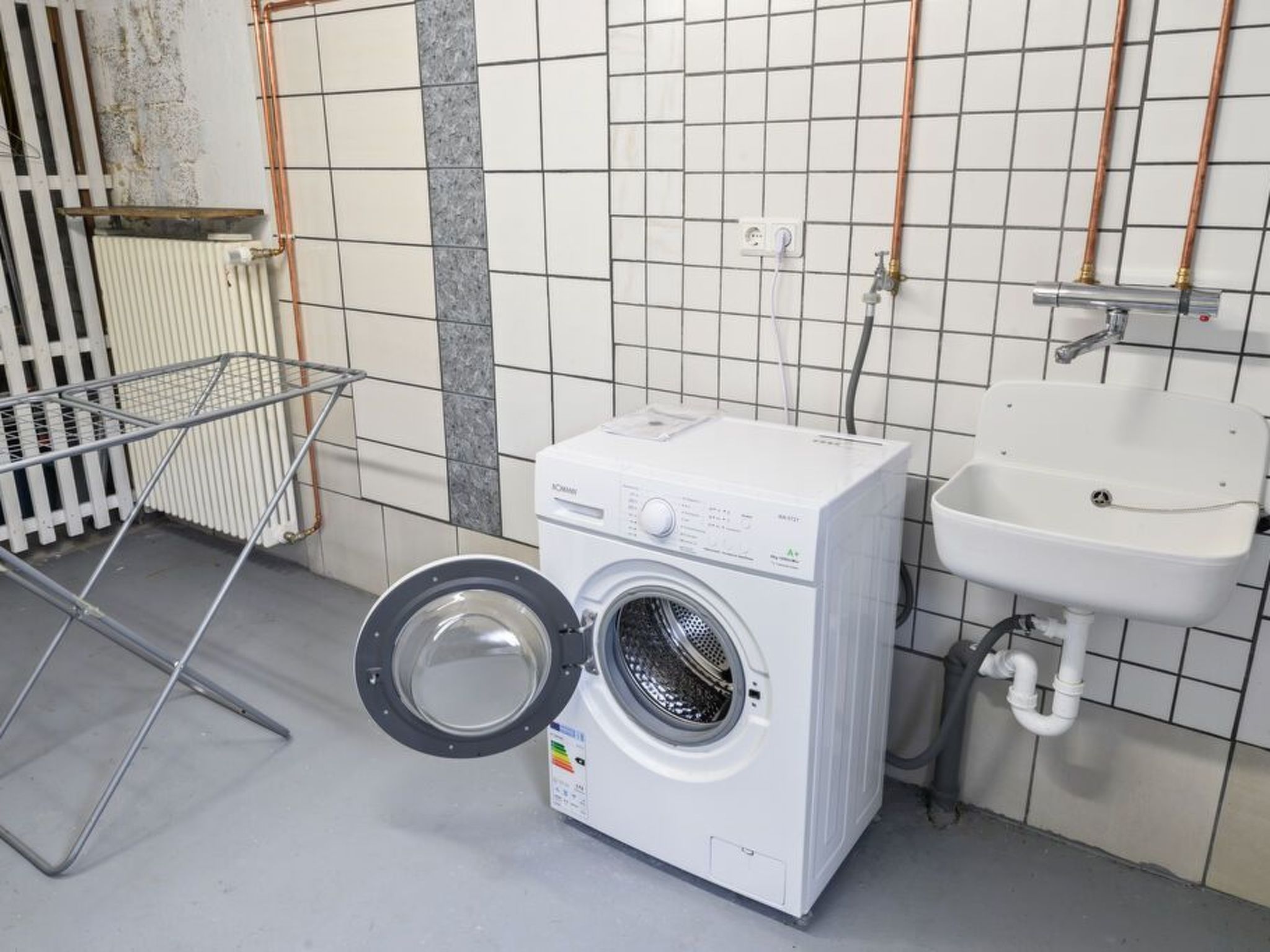 Schönes Ferienhaus am Twistesee-Binnen