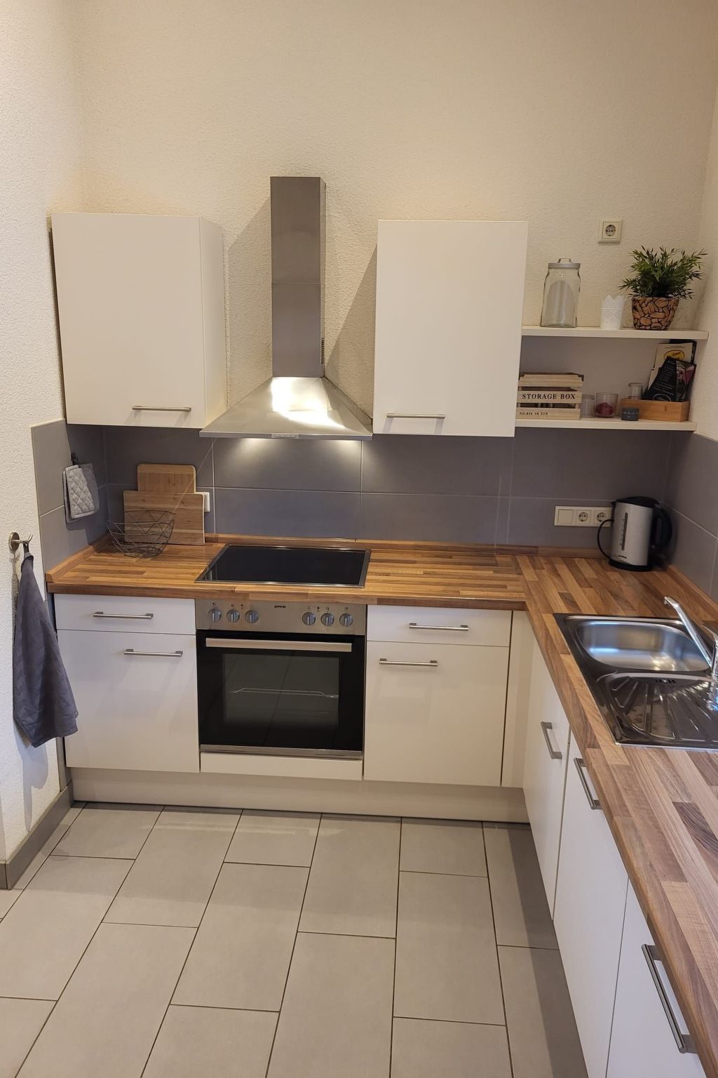 Für sieben Personen-Drinnen