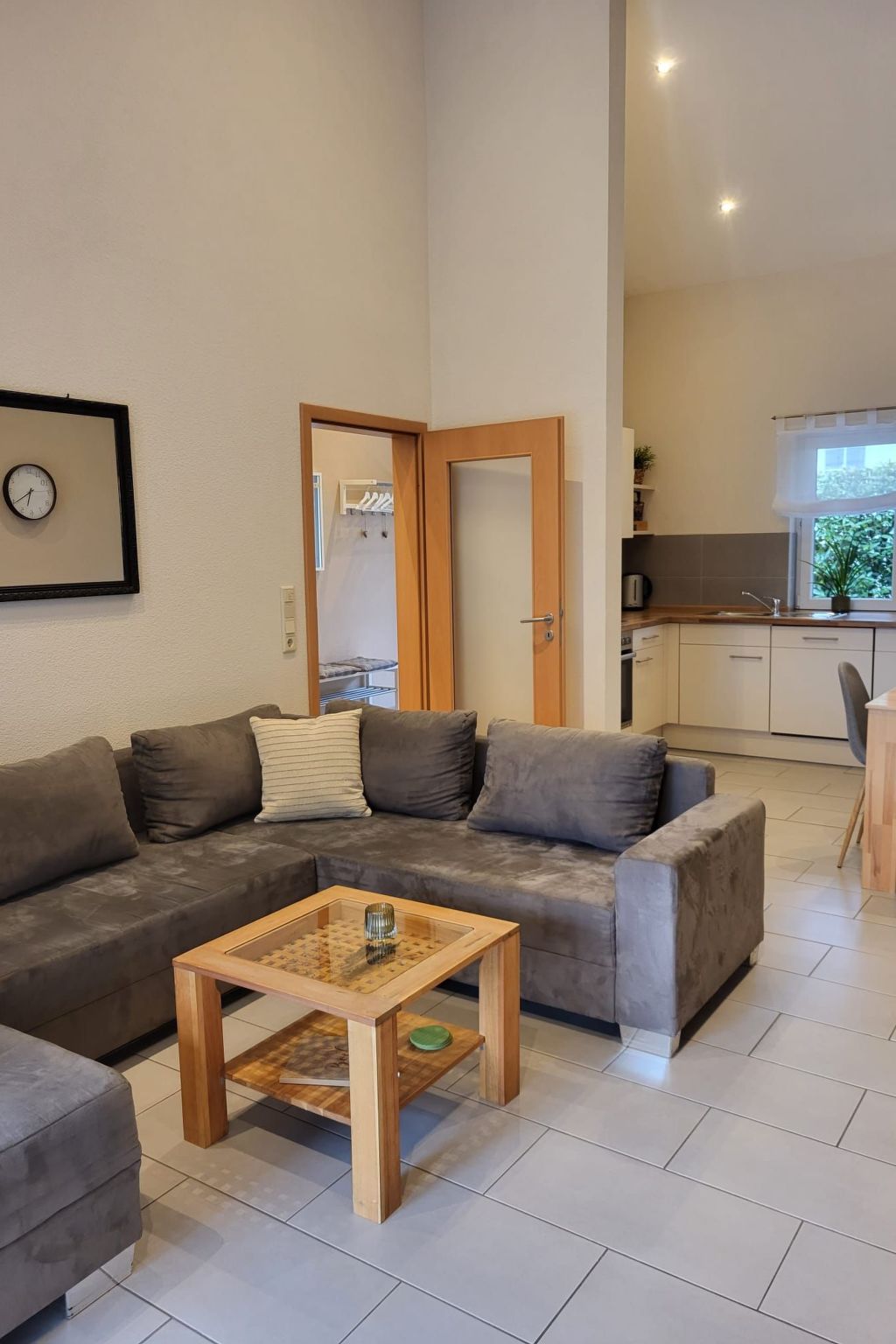 Für sieben Personen-Drinnen