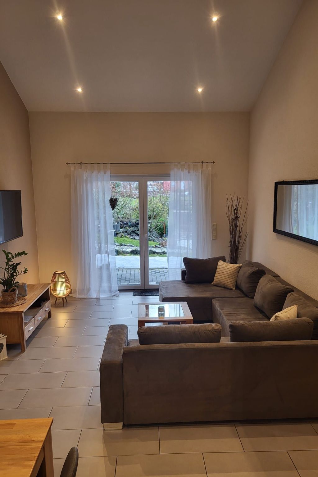 Für sieben Personen-Drinnen